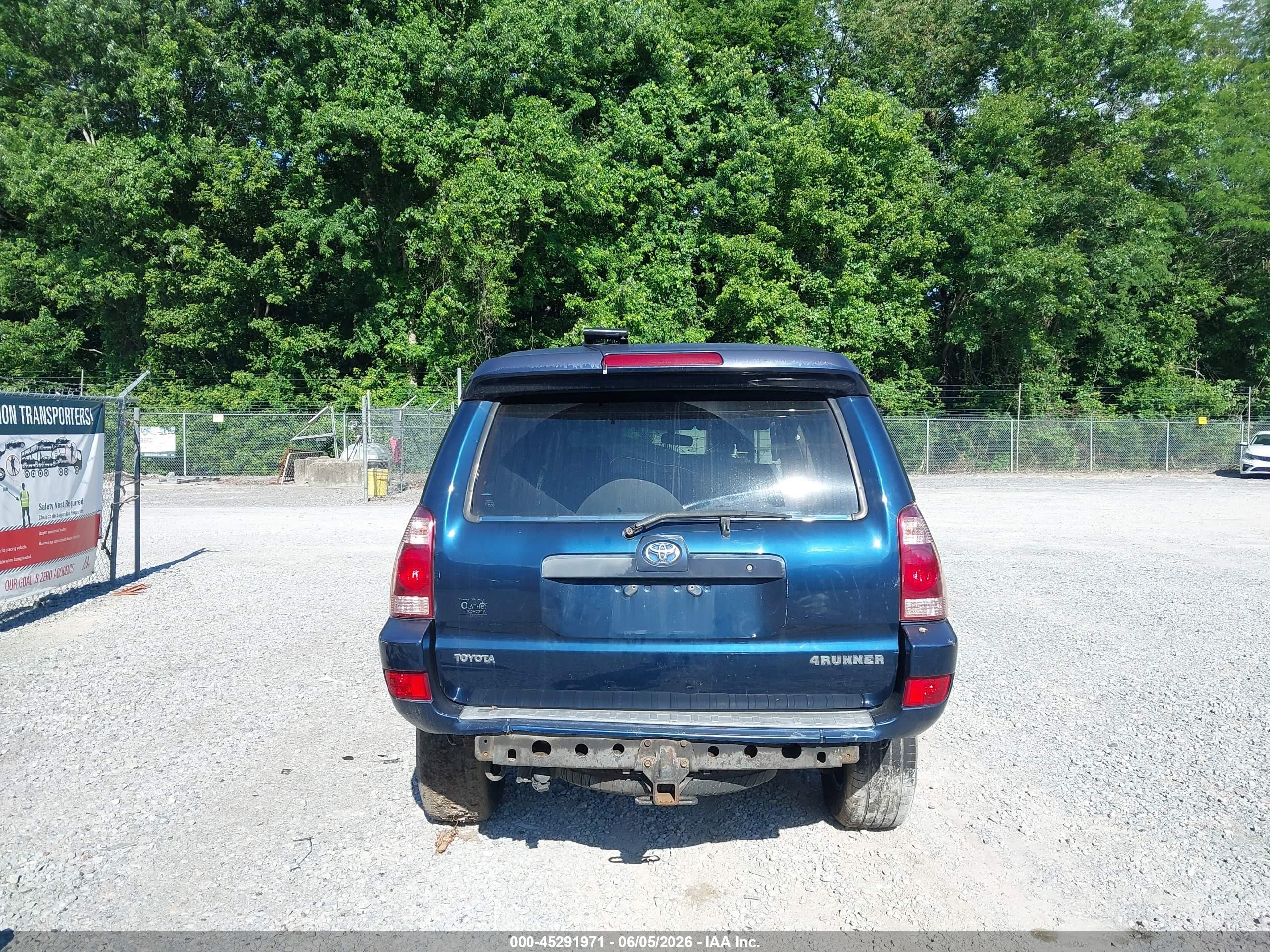 2005 Toyota 4runner Sr5 V6 Blue vin: JTEBU14R558029767