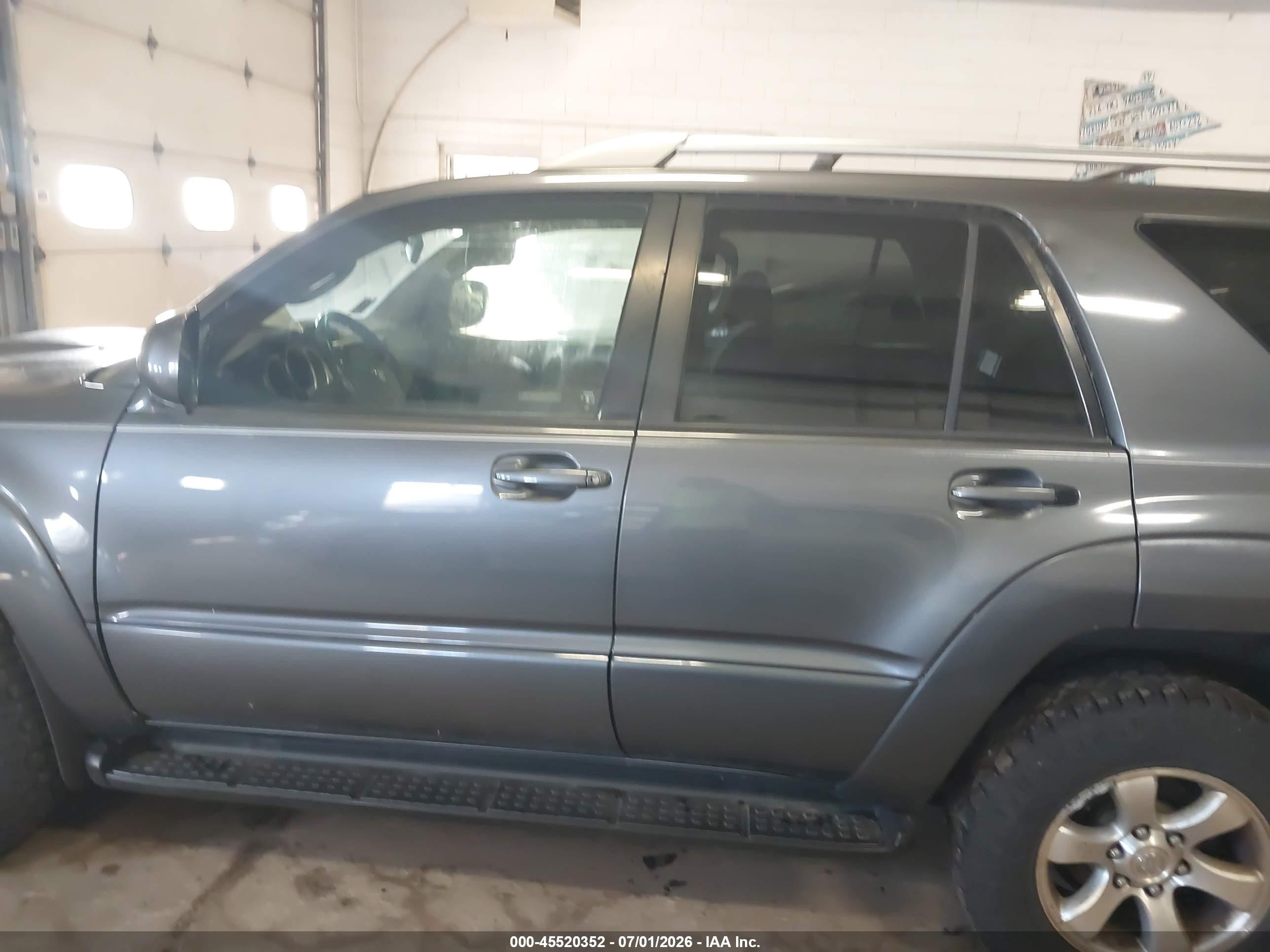 2005 Toyota 4runner Sr5 Sport V6 Gray vin: JTEBU14R558041353