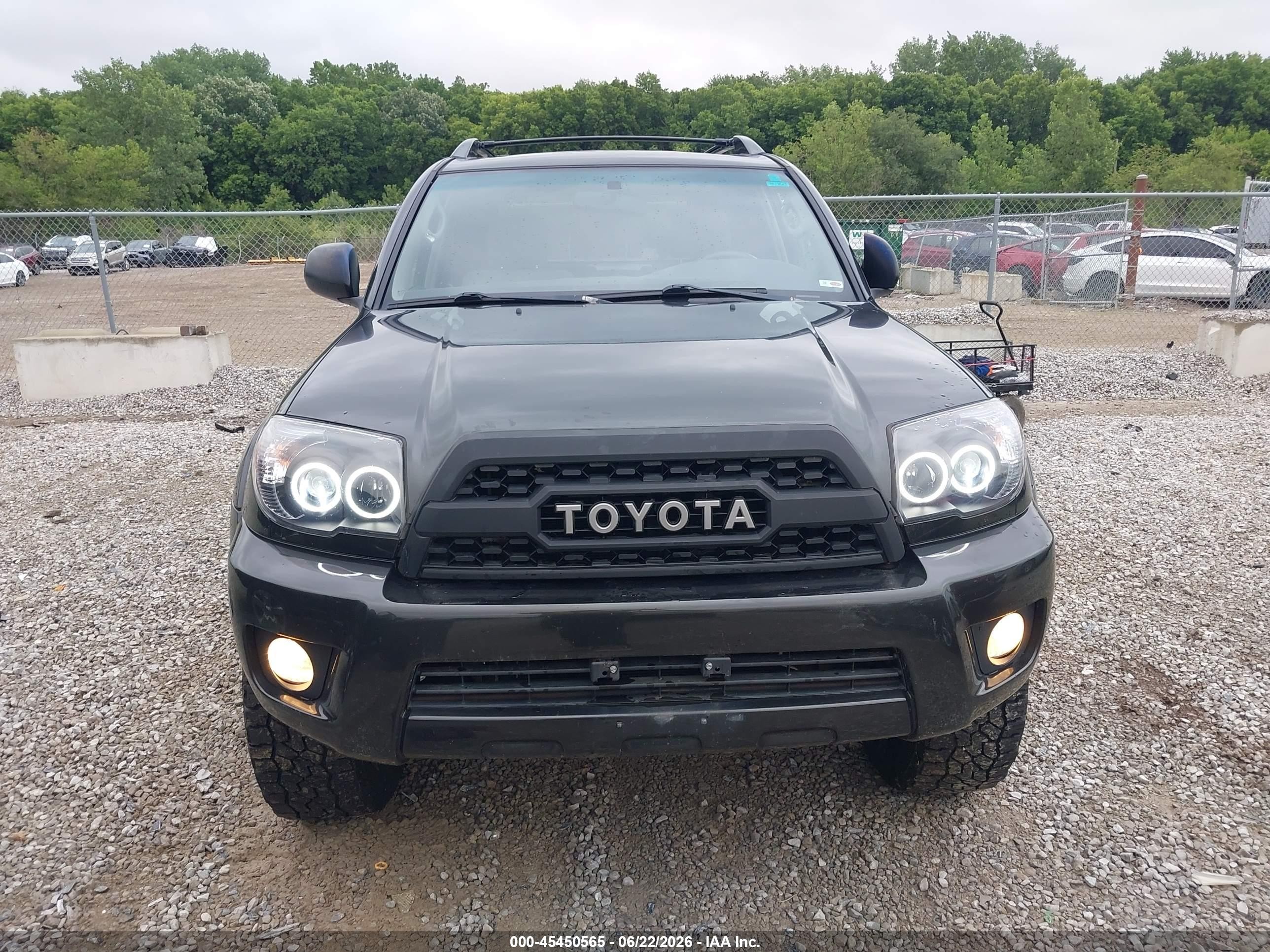 2006 Toyota 4runner Sr5 V6 Gray vin: JTEBU14R560101597