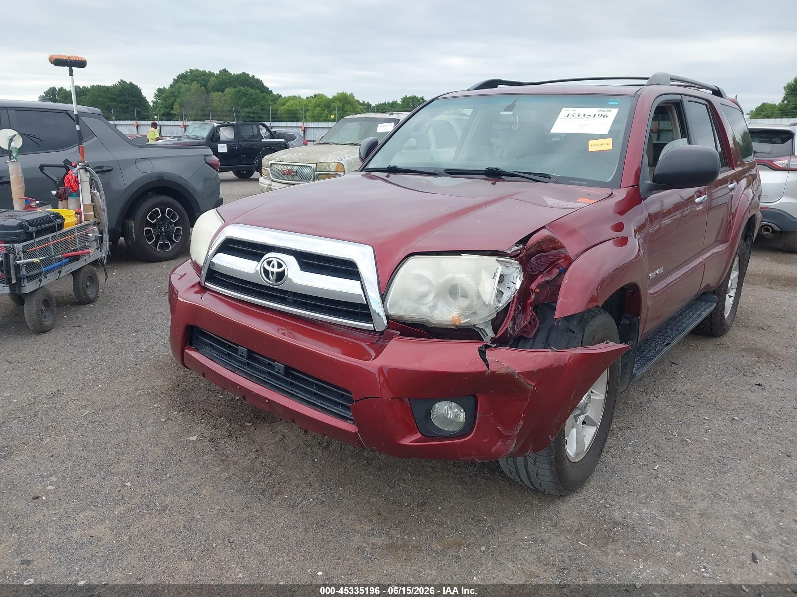 2006 Toyota 4runner Sr5 Burgundy vin: JTEBU14R568069672