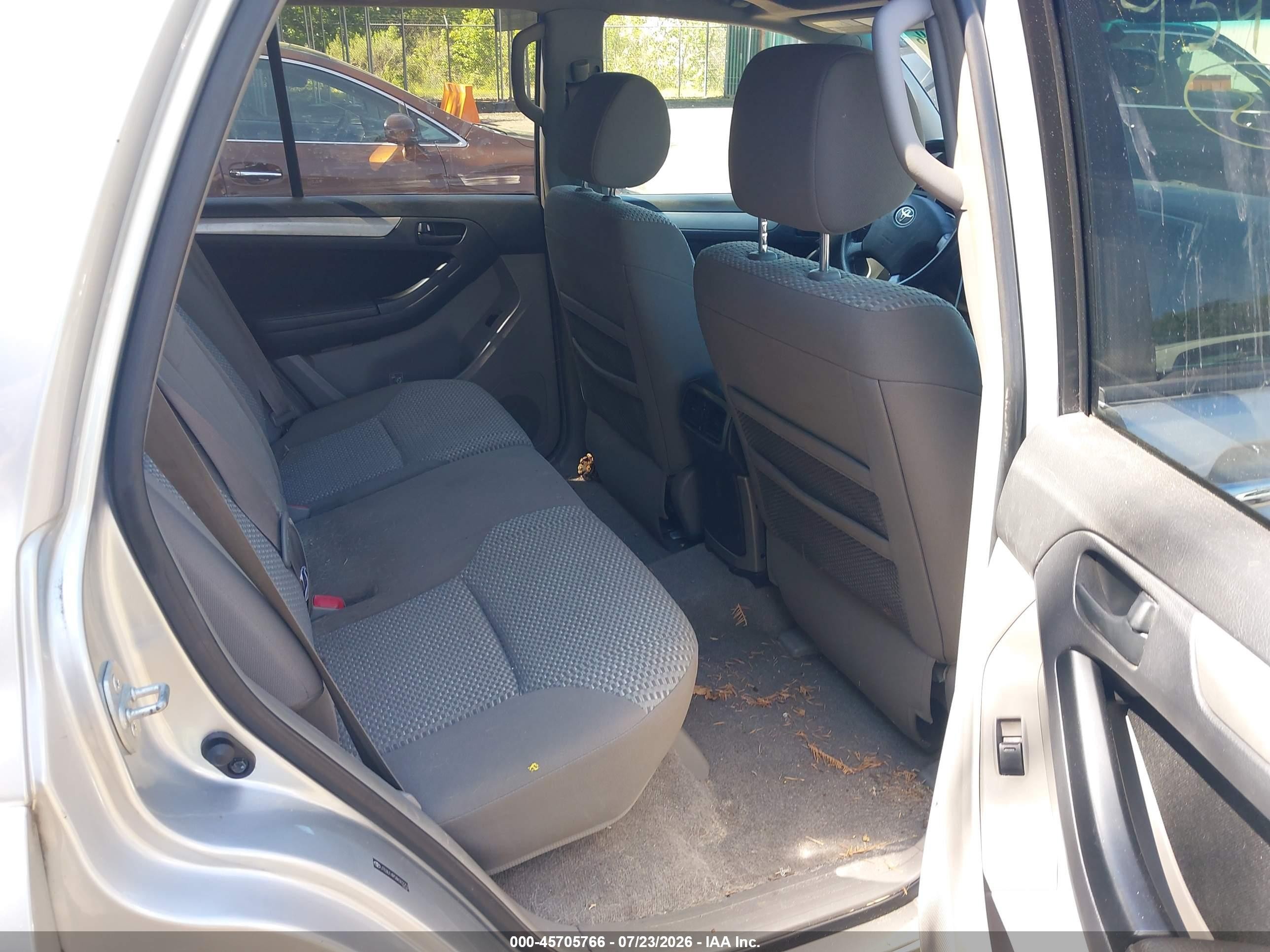 2008 Toyota 4runner Sr5 V6 Серебряный vin: JTEBU14R58K002253