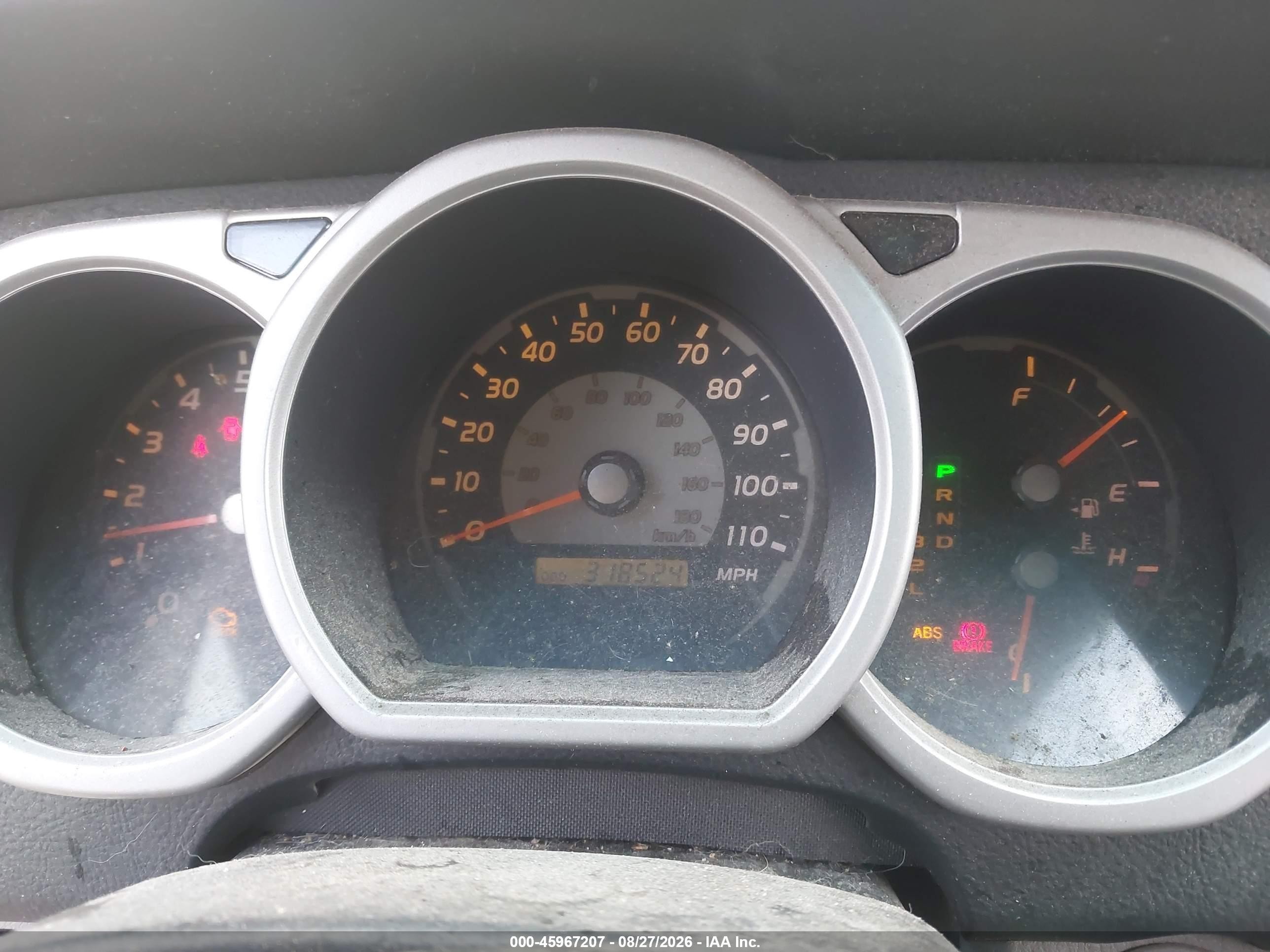 2004 Toyota 4runner Sr5 V6 White vin: JTEBU14R640054996