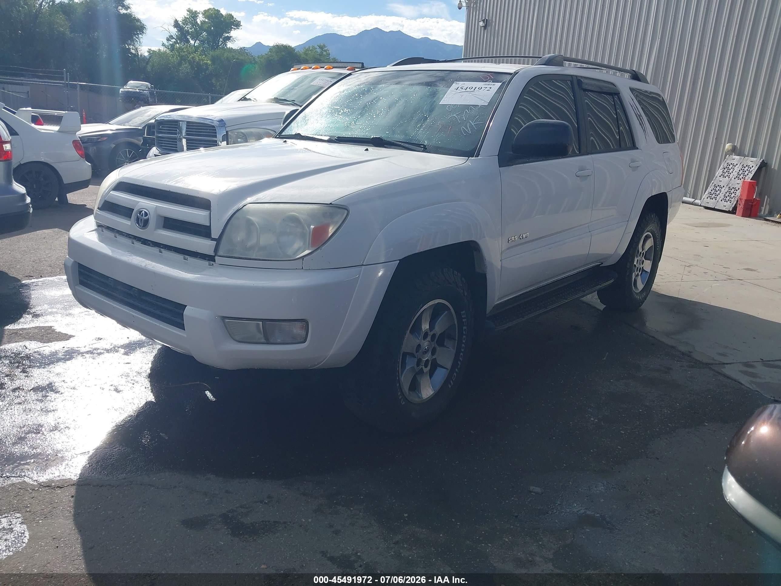 2004 Toyota 4runner Sr5 V6 White vin: JTEBU14R648012040