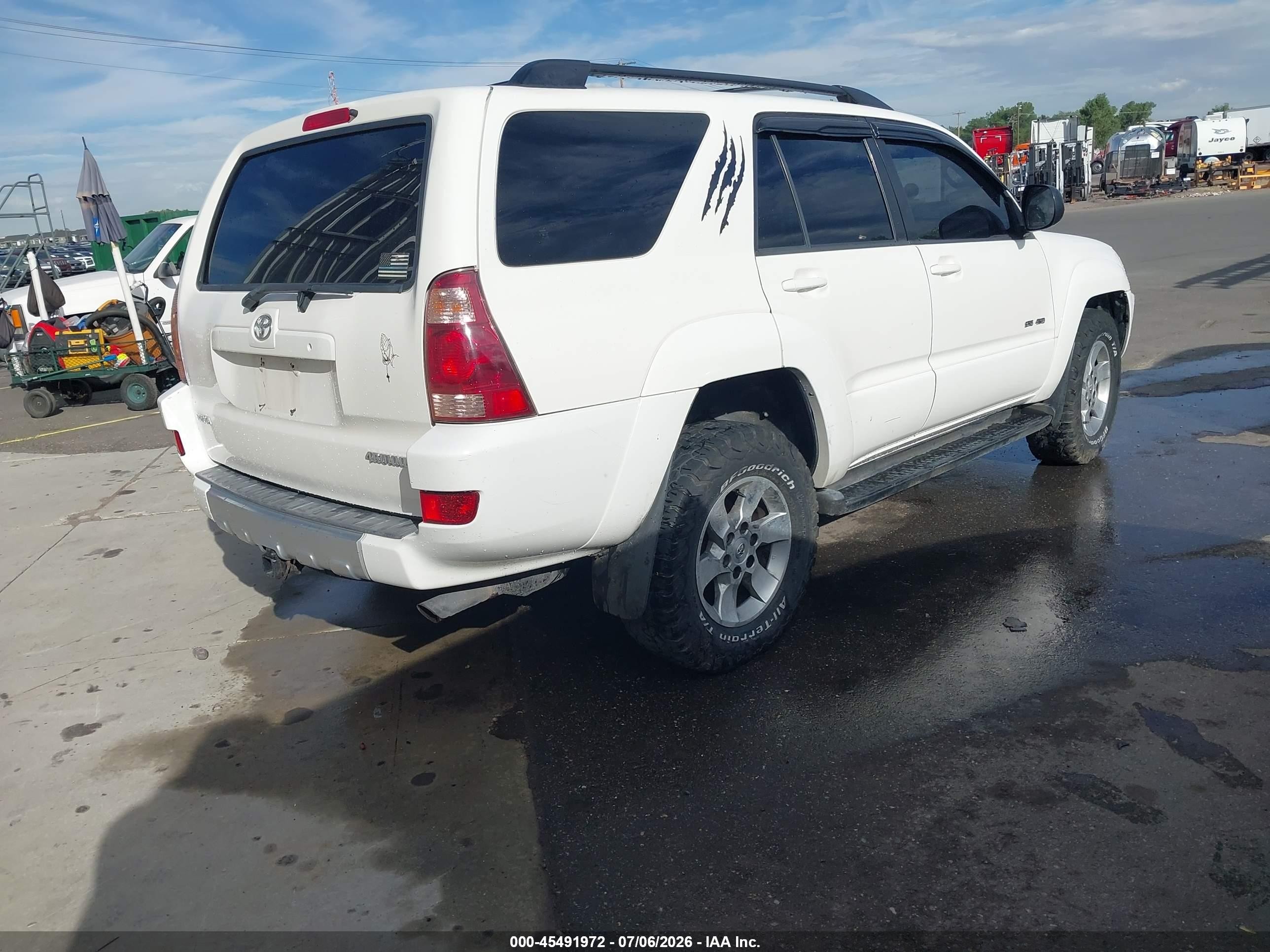 2004 Toyota 4runner Sr5 V6 White vin: JTEBU14R648012040