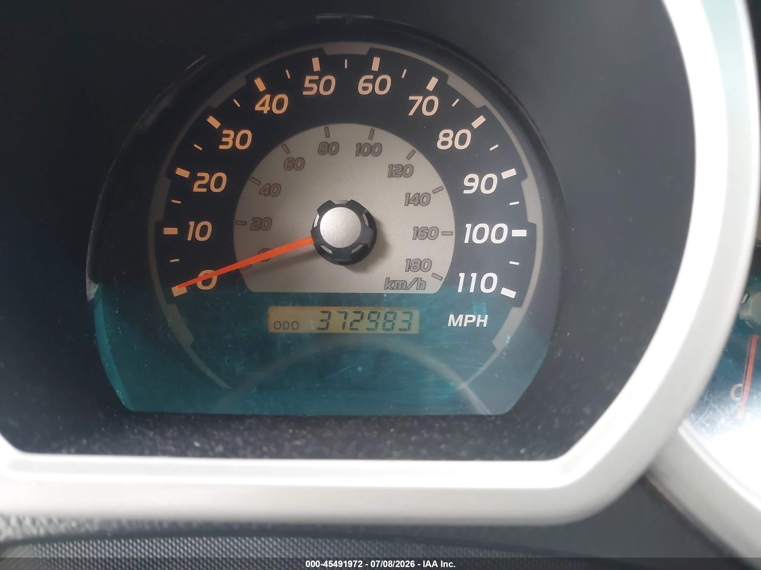 2004 Toyota 4runner Sr5 V6 White vin: JTEBU14R648012040