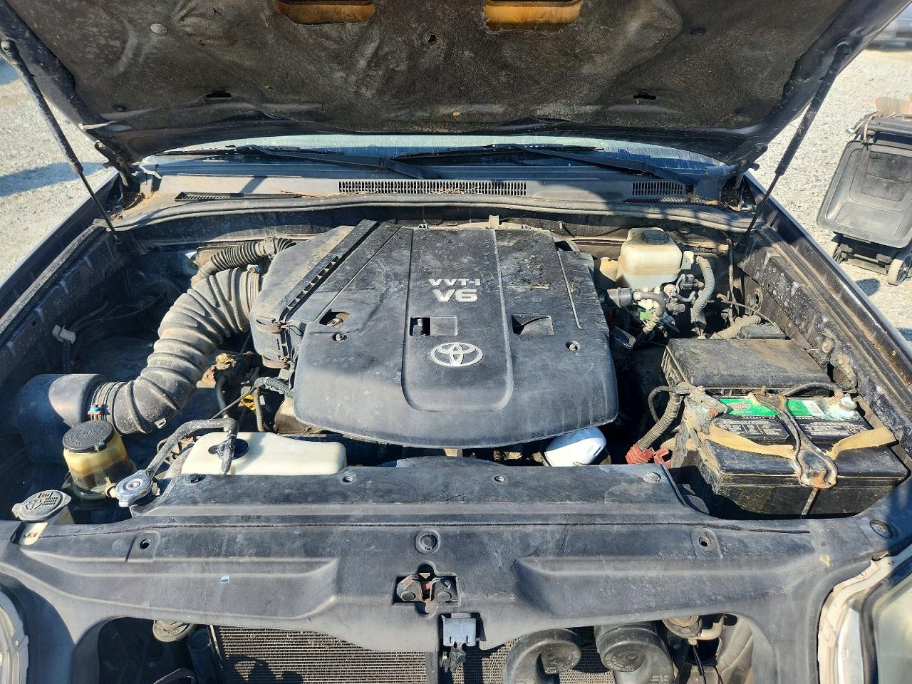 2005 Toyota 4runner Sr5 Charcoal vin: JTEBU14R650055874