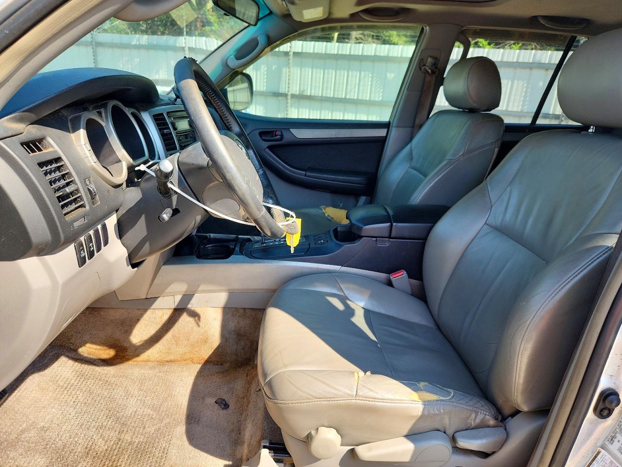2005 Toyota 4runner Sr5 Silver vin: JTEBU14R658030734
