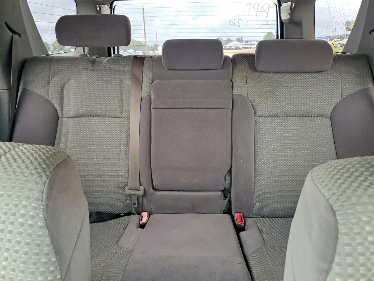 2005 Toyota 4runner Sr5 Silver vin: JTEBU14R658043080