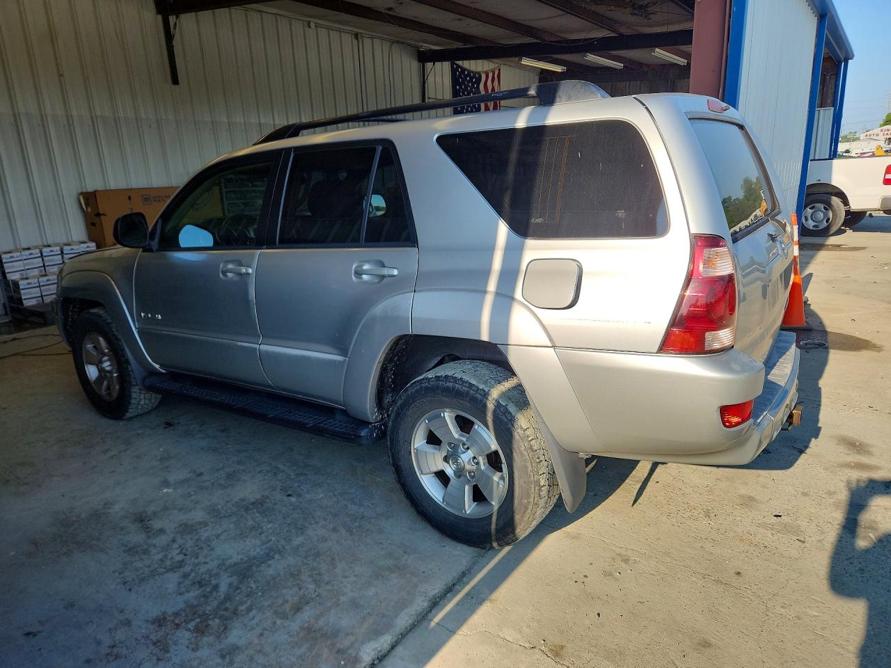 2005 Toyota 4runner Sr5 Silver vin: JTEBU14R658043984