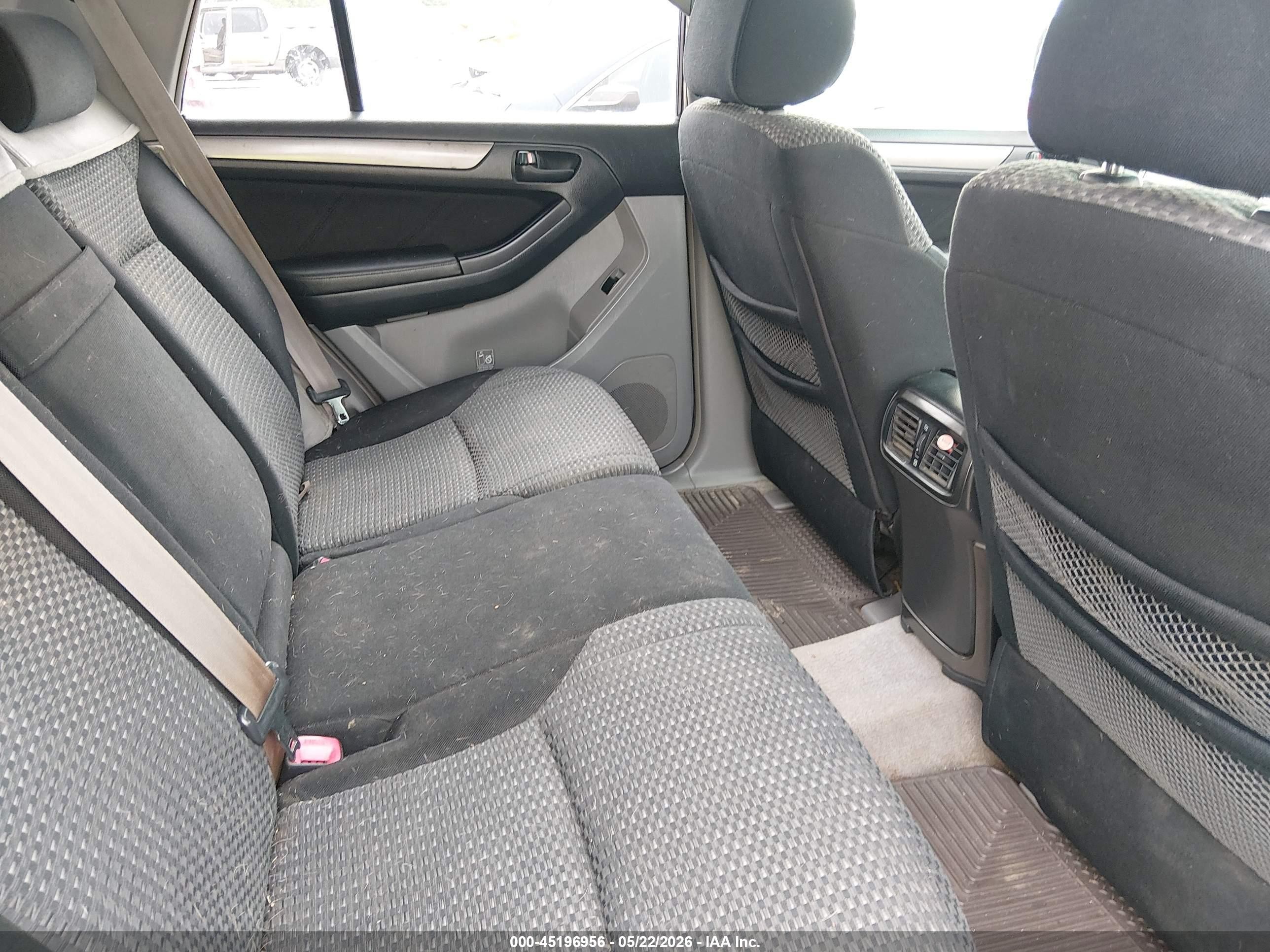 2006 Toyota 4runner Sr5 Sport V6 Silver vin: JTEBU14R660082011
