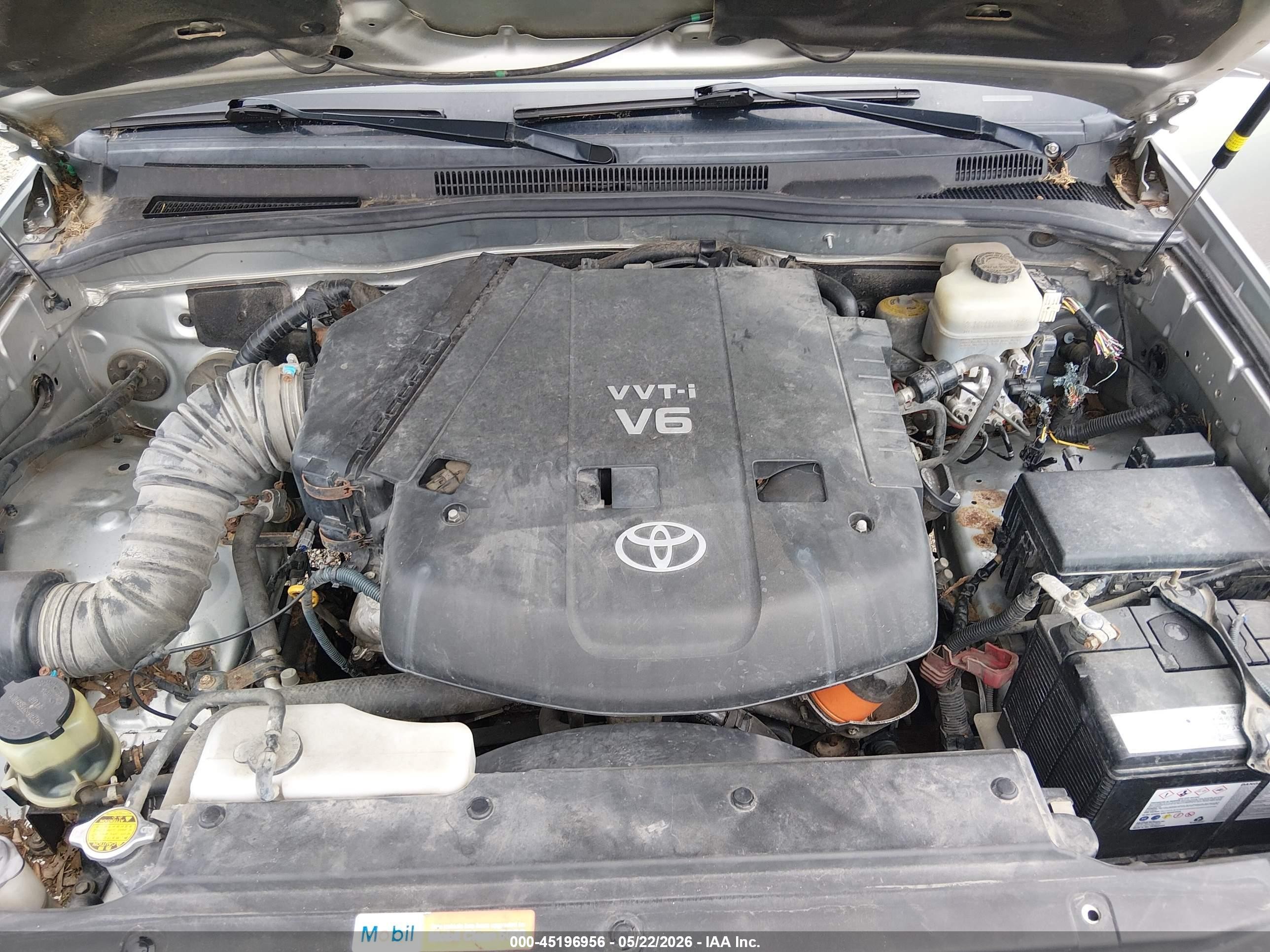 2006 Toyota 4runner Sr5 Sport V6 Silver vin: JTEBU14R660082011