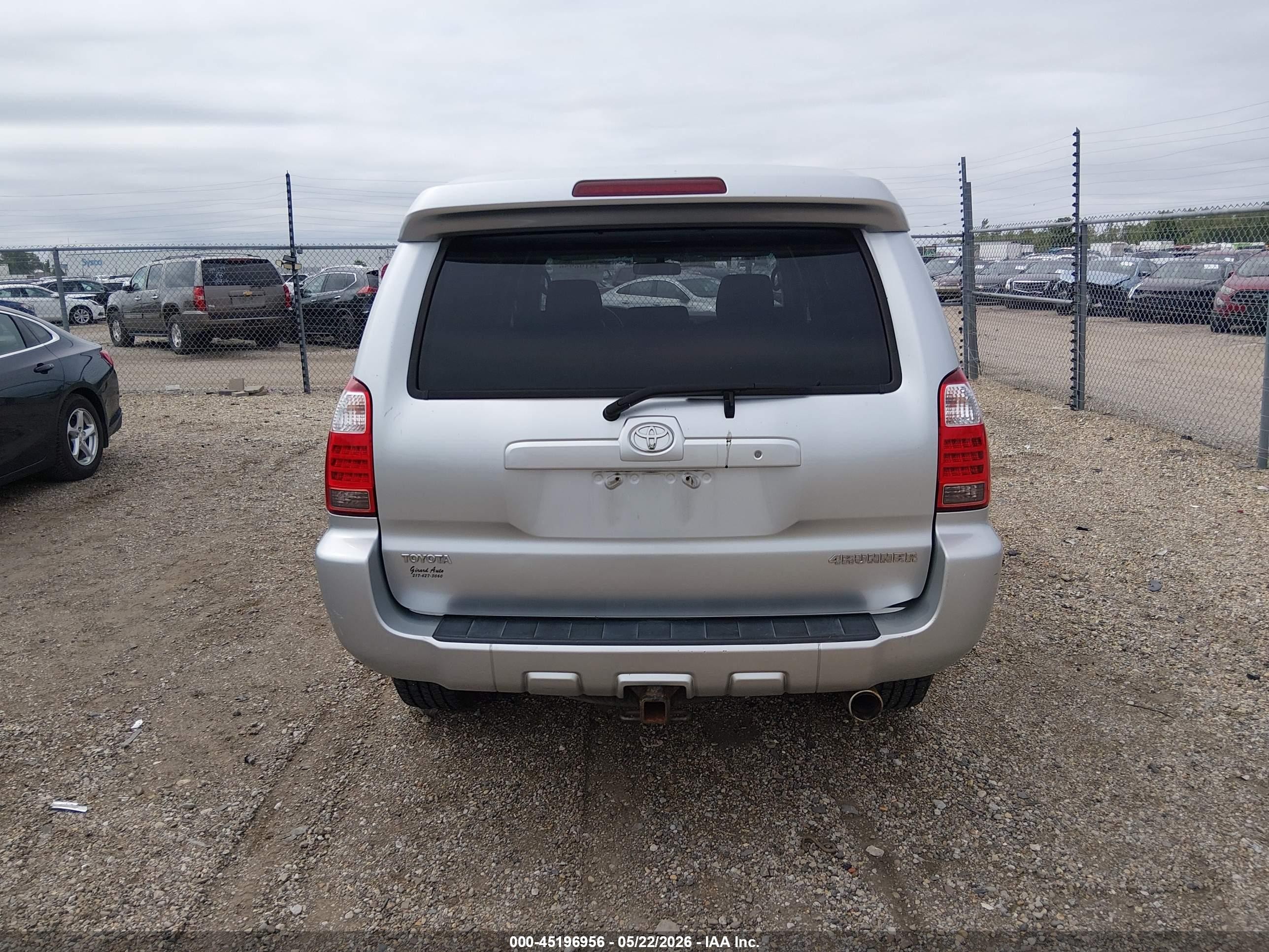2006 Toyota 4runner Sr5 Sport V6 Silver vin: JTEBU14R660082011