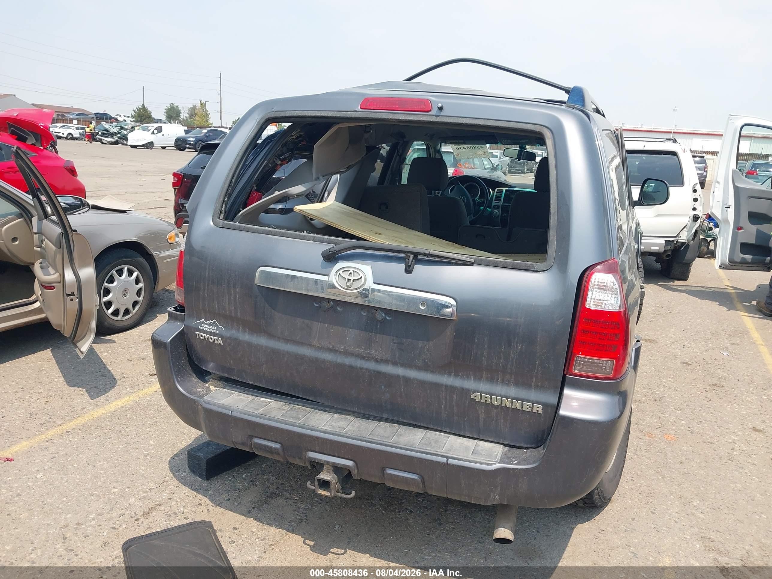 2006 Toyota 4runner Sr5 V6 Gray vin: JTEBU14R668072306