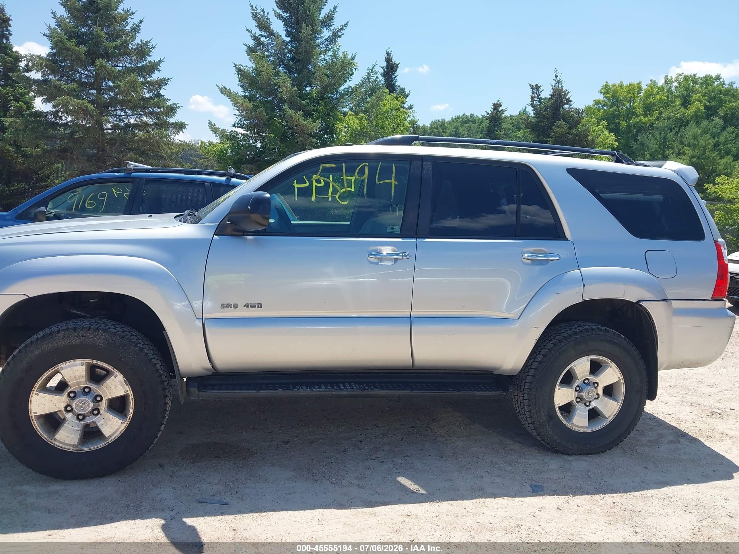 2007 Toyota 4runner Sr5 Silver vin: JTEBU14R670121018