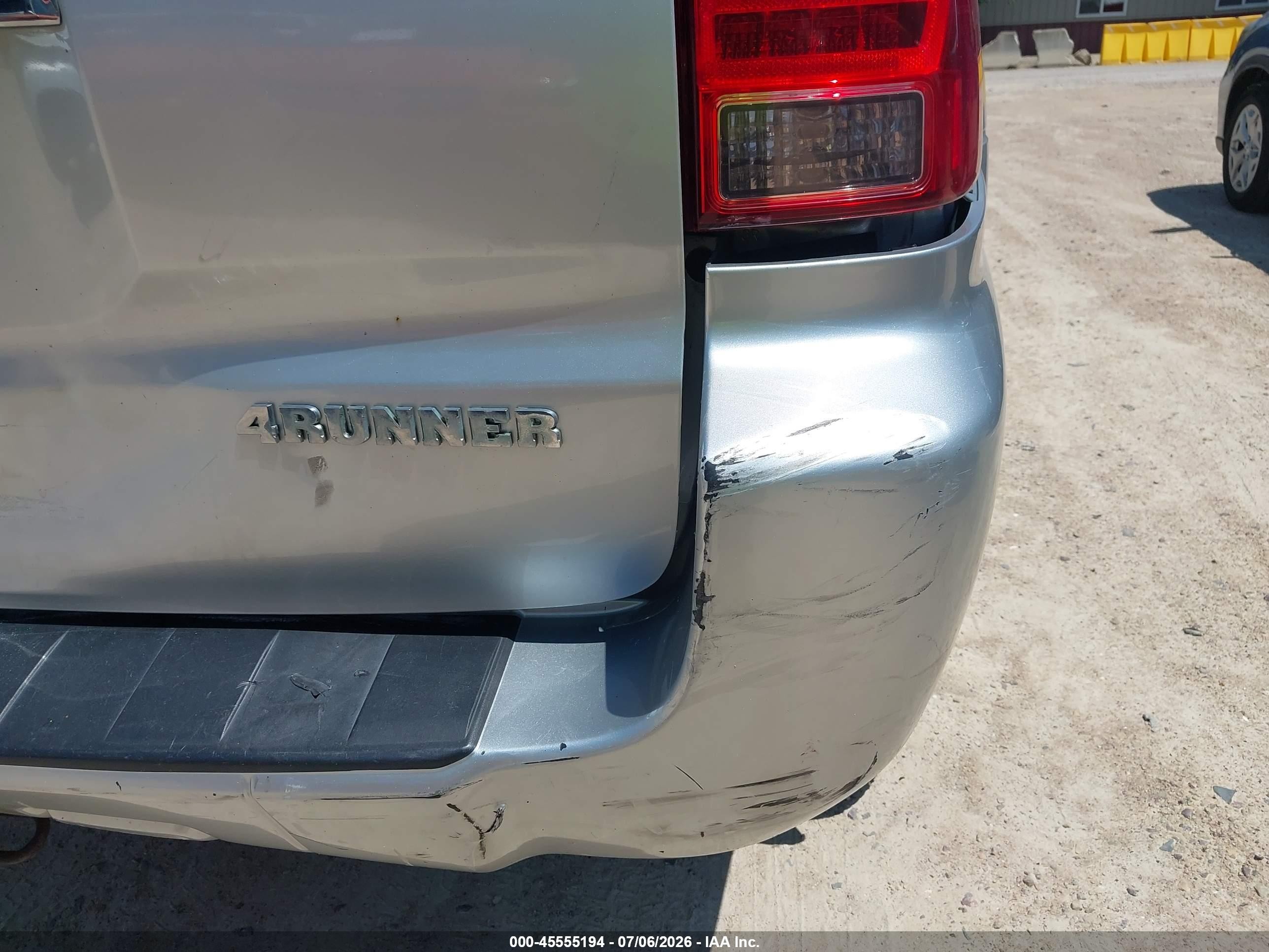 2007 Toyota 4runner Sr5 Silver vin: JTEBU14R670121018