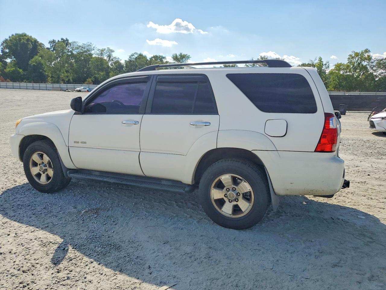 2007 Toyota 4runner Sr5 White vin: JTEBU14R670128311
