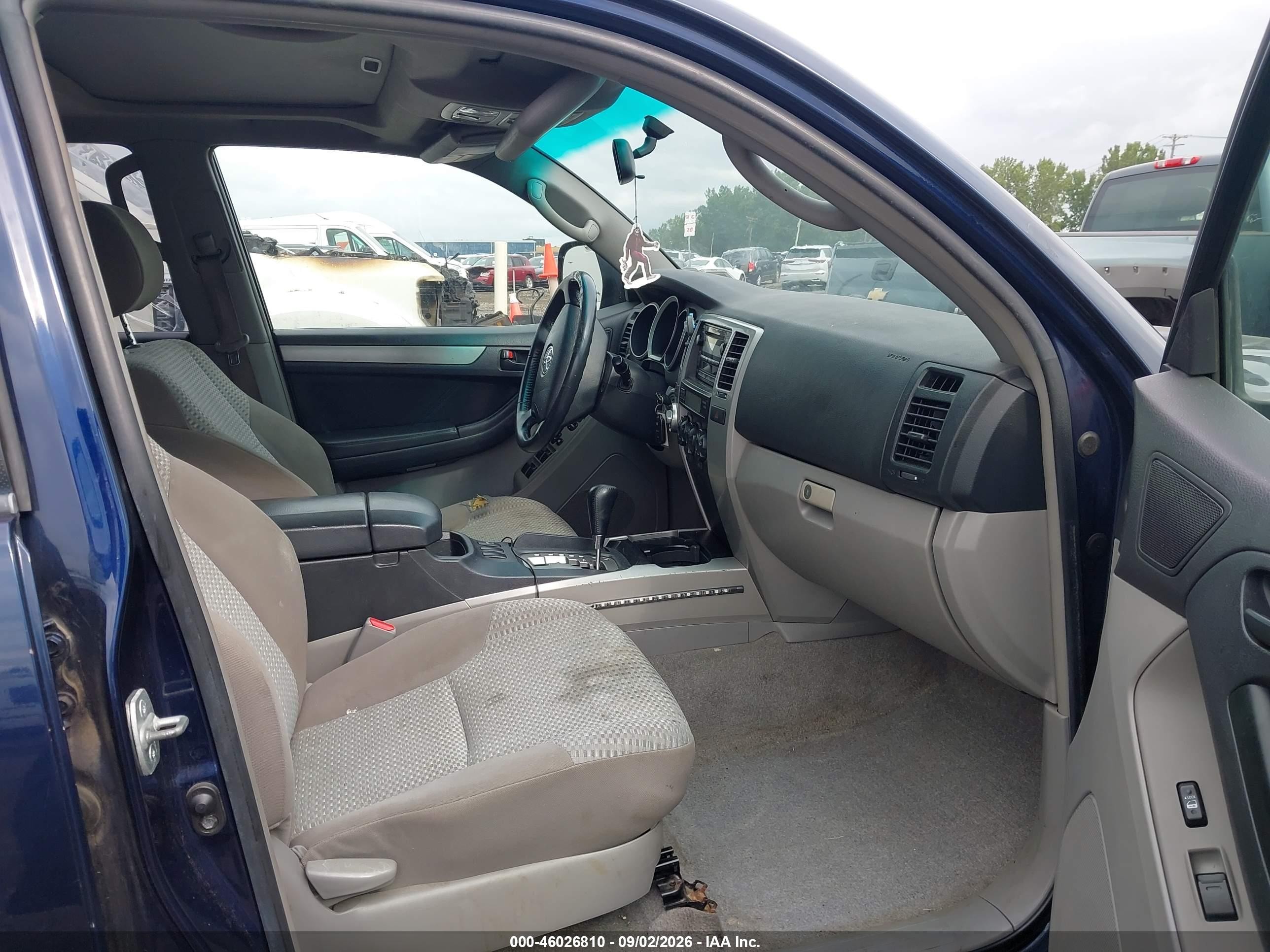 2007 Toyota 4runner Sr5 V6 Blue vin: JTEBU14R678099975