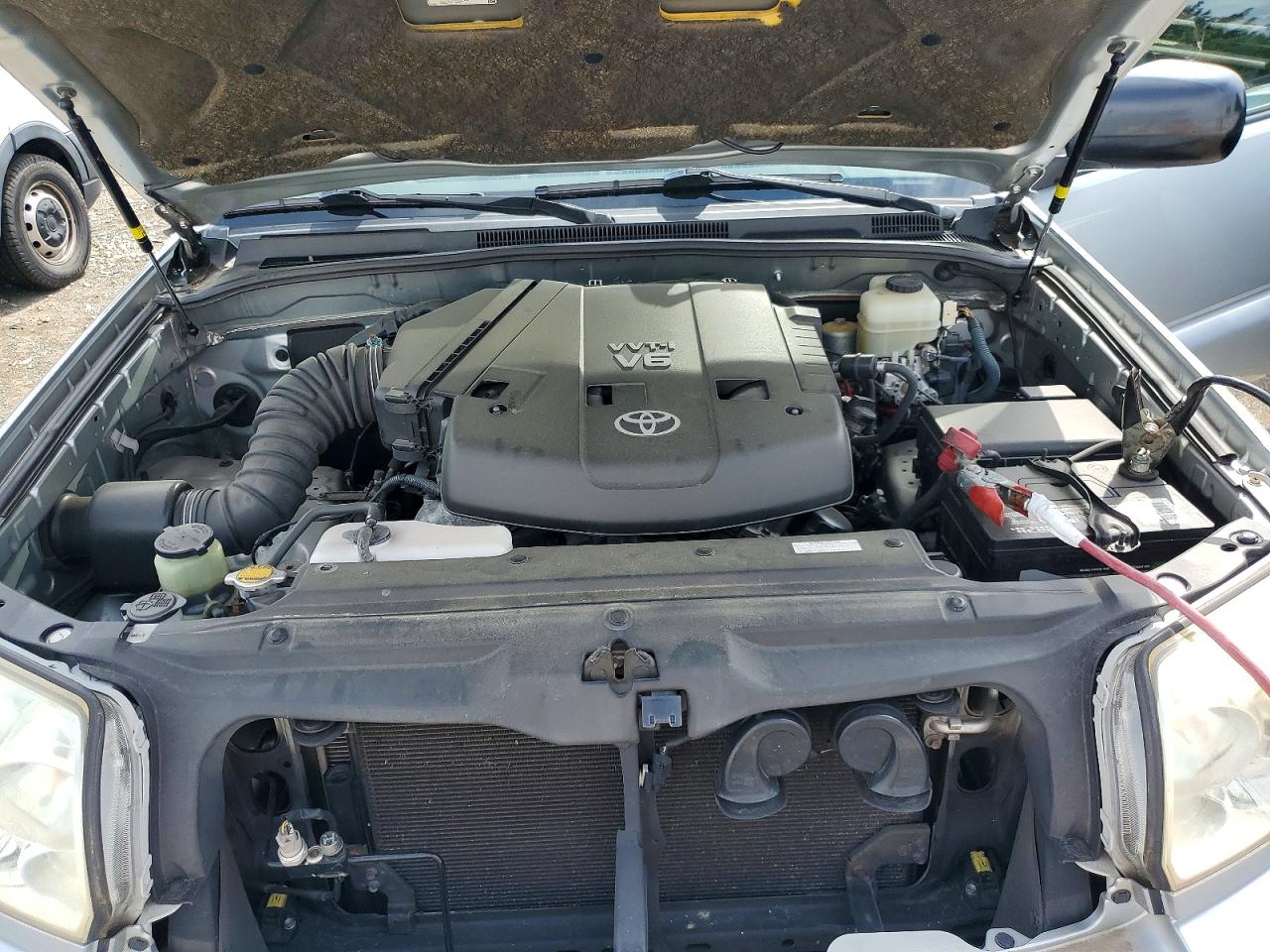 2008 Toyota 4runner Sr5 Серебряный vin: JTEBU14R680129444