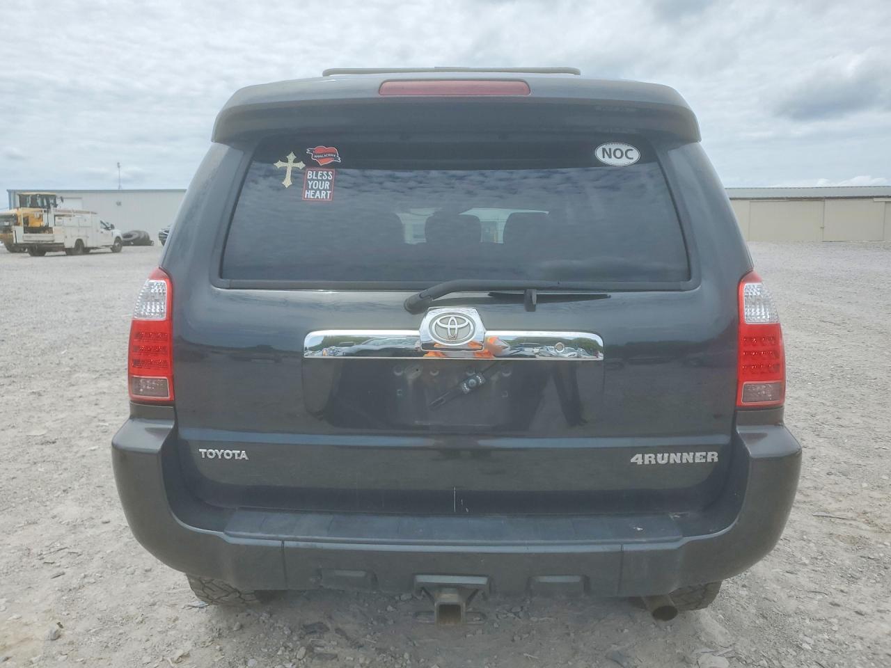 2008 Toyota 4runner Sr5 Charcoal vin: JTEBU14R68K022950