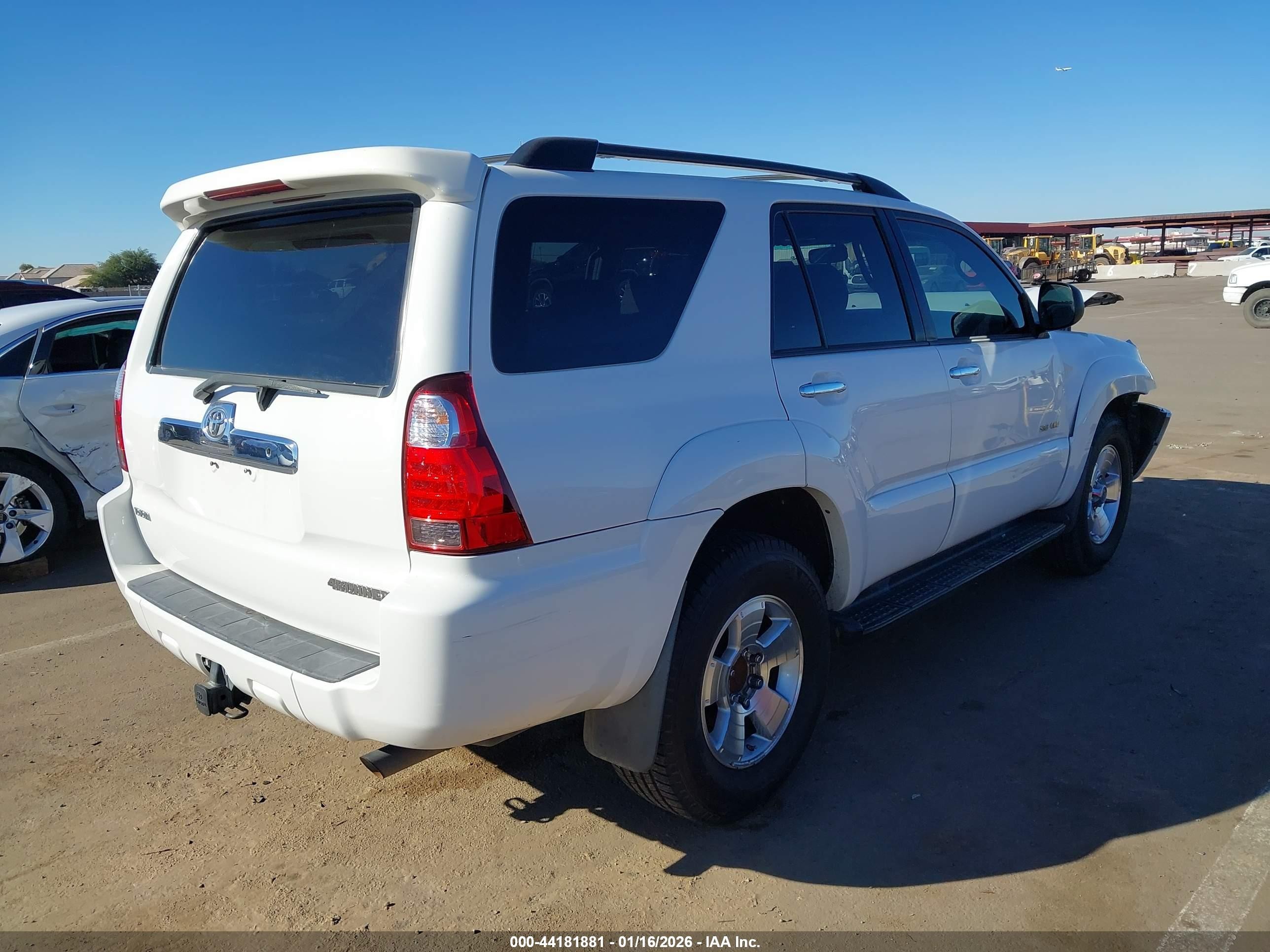 2009 Toyota 4runner Sr5 V6 White vin: JTEBU14R69K036655