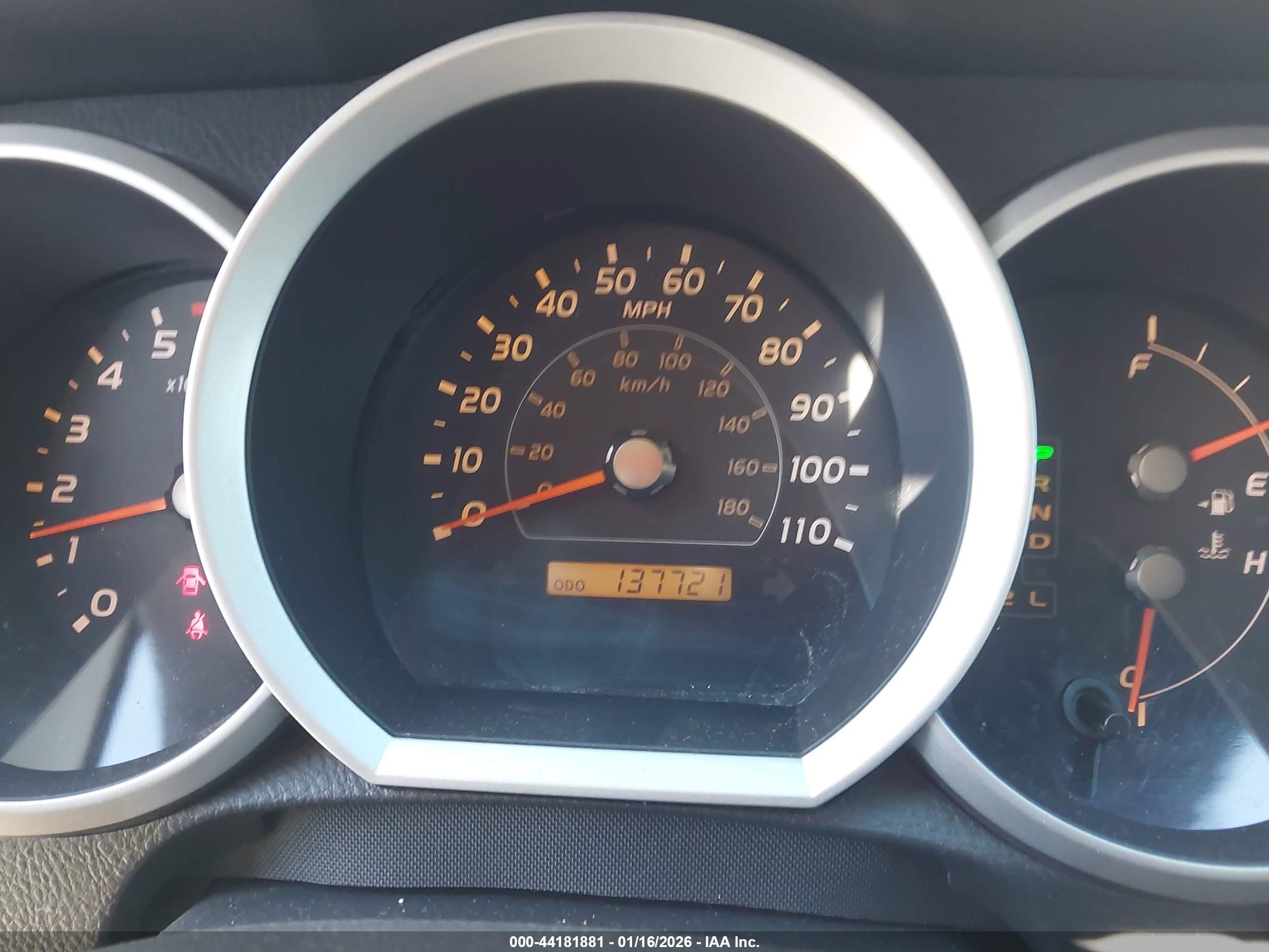 2009 Toyota 4runner Sr5 V6 White vin: JTEBU14R69K036655
