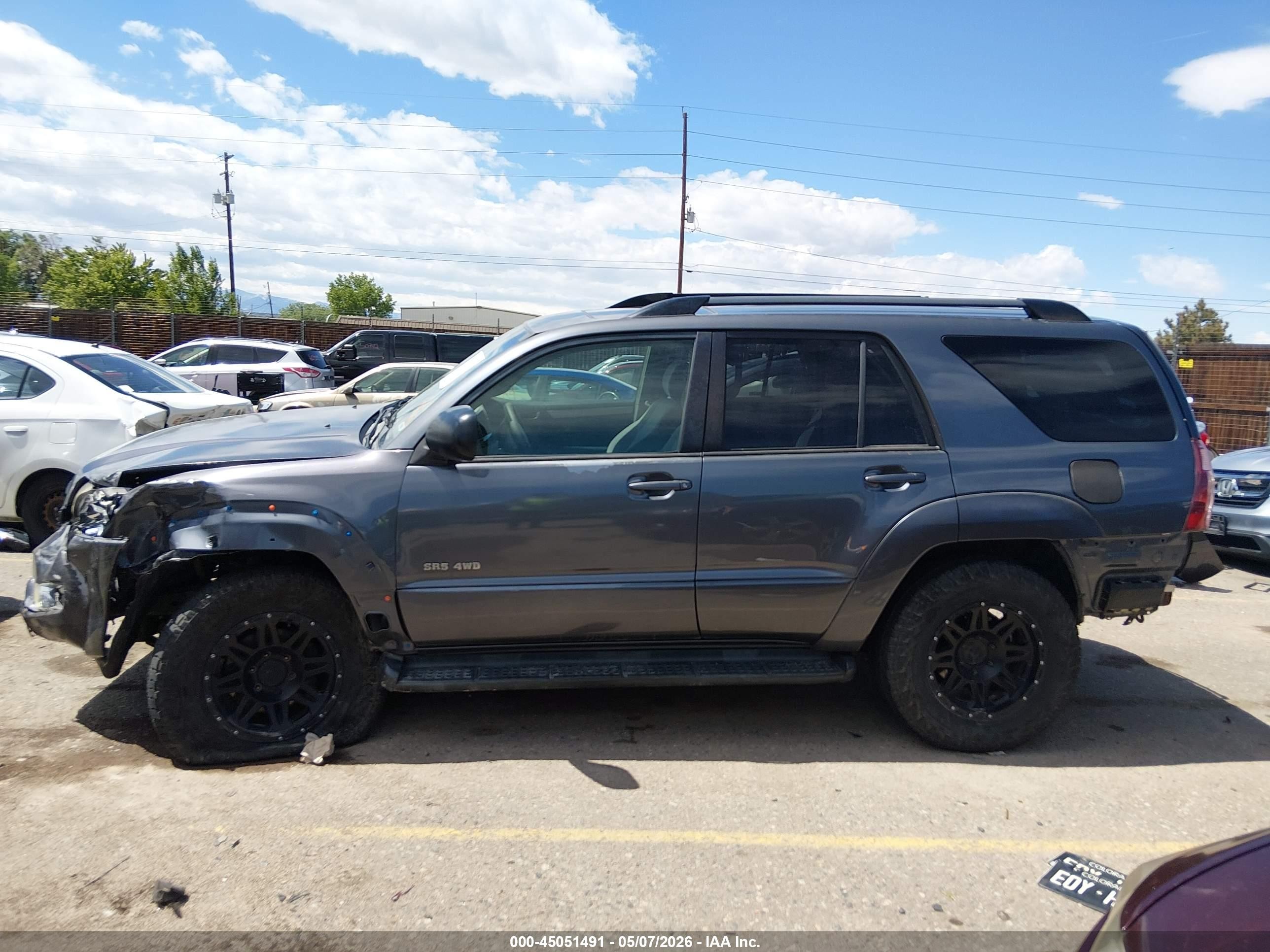 2004 Toyota 4runner Sr5 V6 Gray vin: JTEBU14R740032151