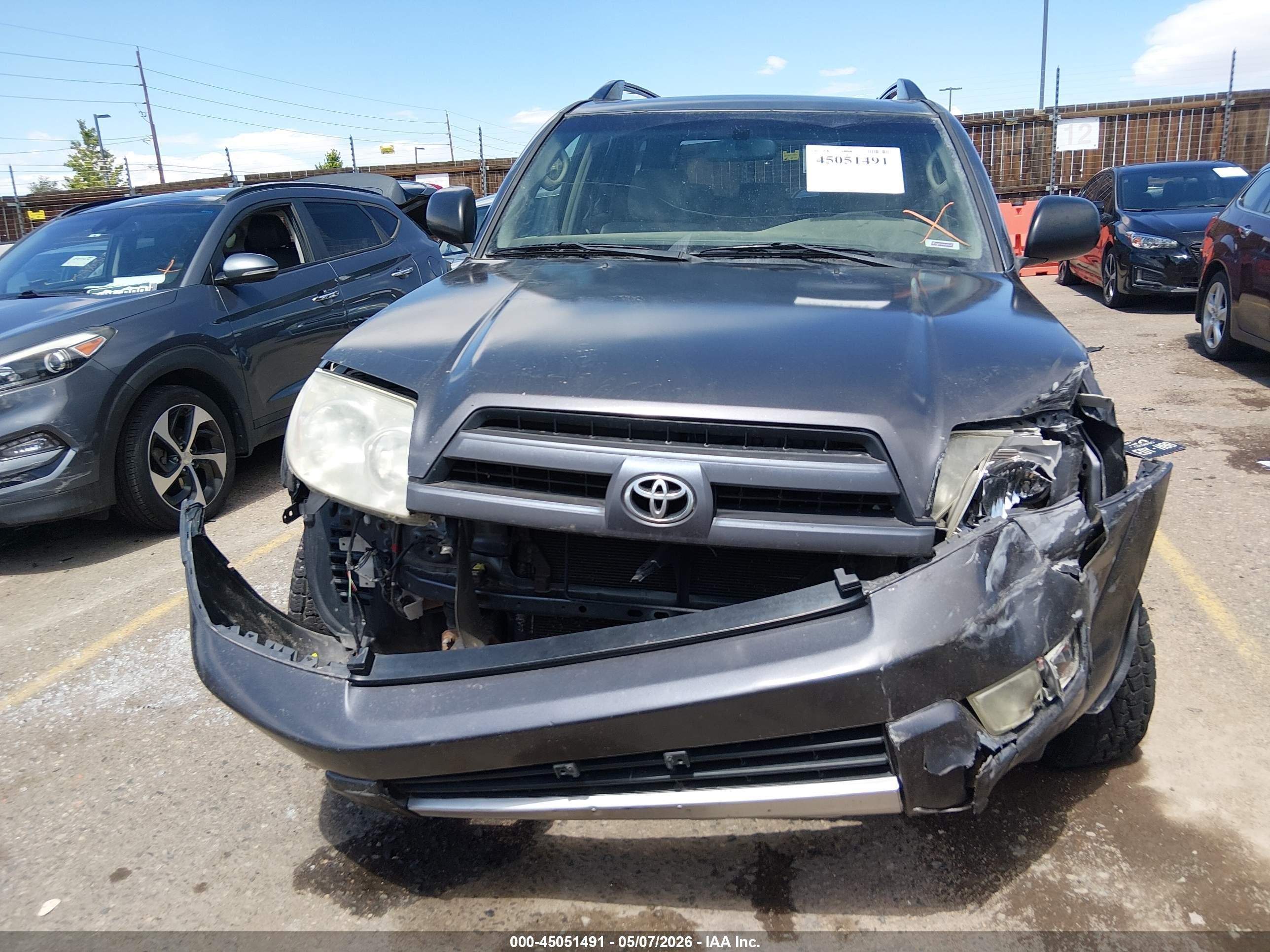 2004 Toyota 4runner Sr5 V6 Gray vin: JTEBU14R740032151
