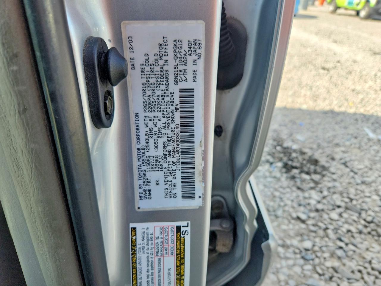 2004 Toyota 4runner Sr5 Silver vin: JTEBU14R740033140