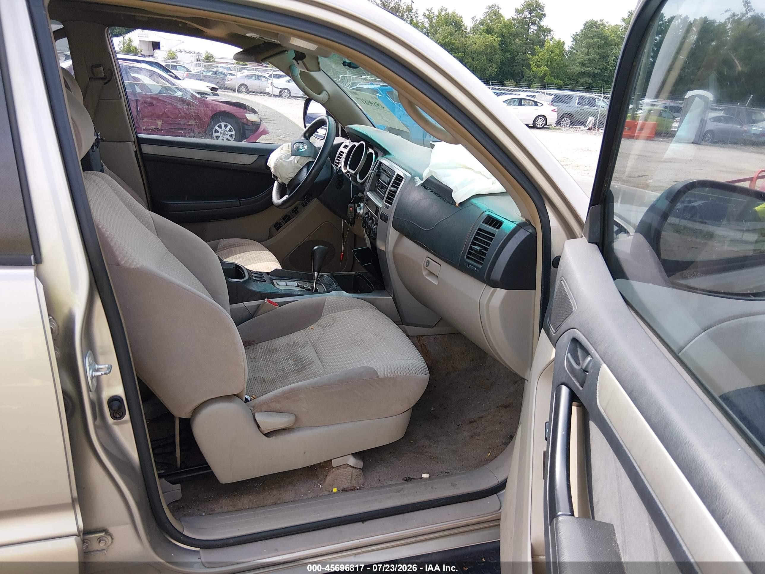 2004 Toyota 4runner Sr5 V6 Золотой vin: JTEBU14R740033431