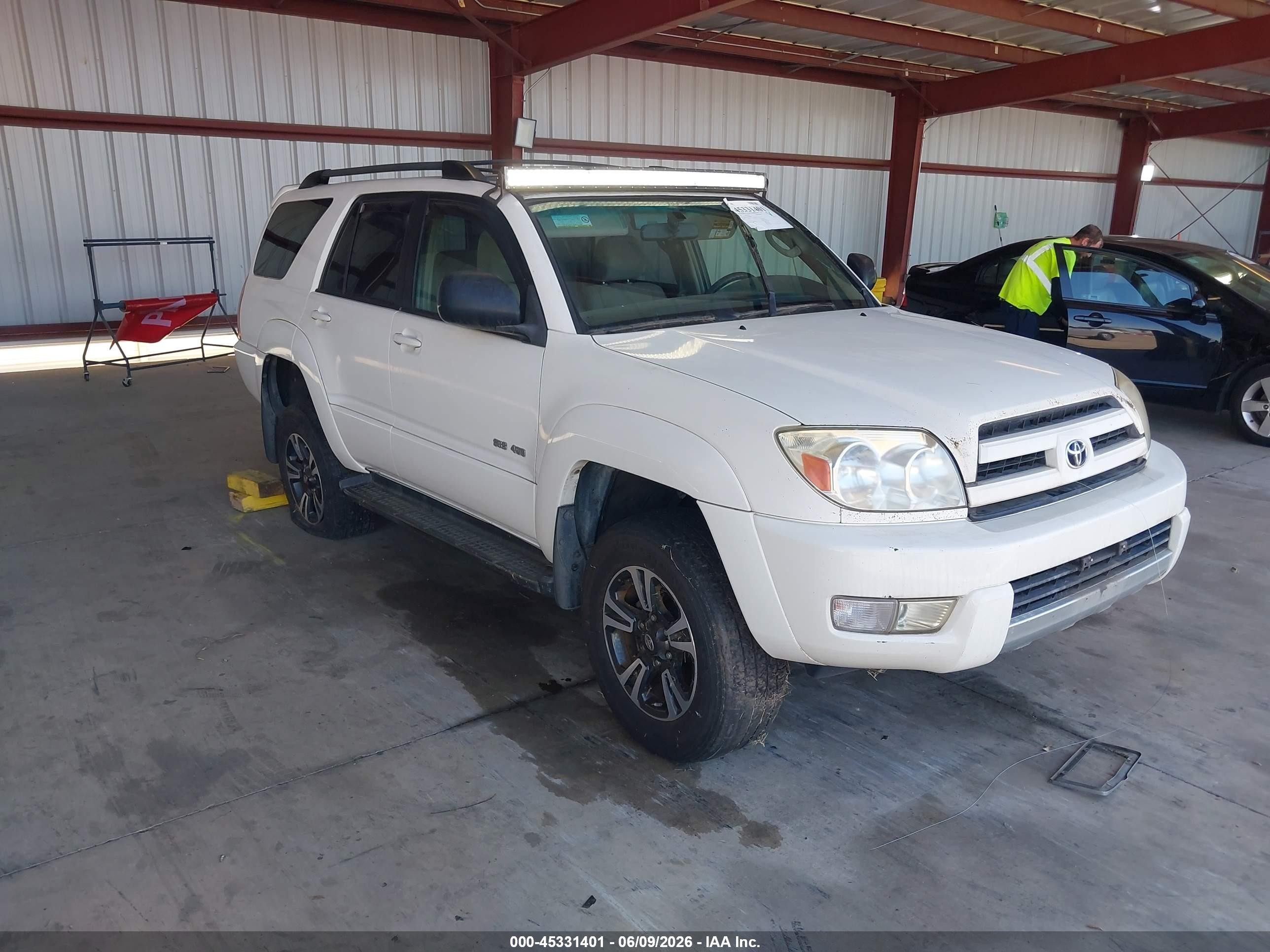 2004 Toyota 4runner Sr5 V6 White vin: JTEBU14R740042968