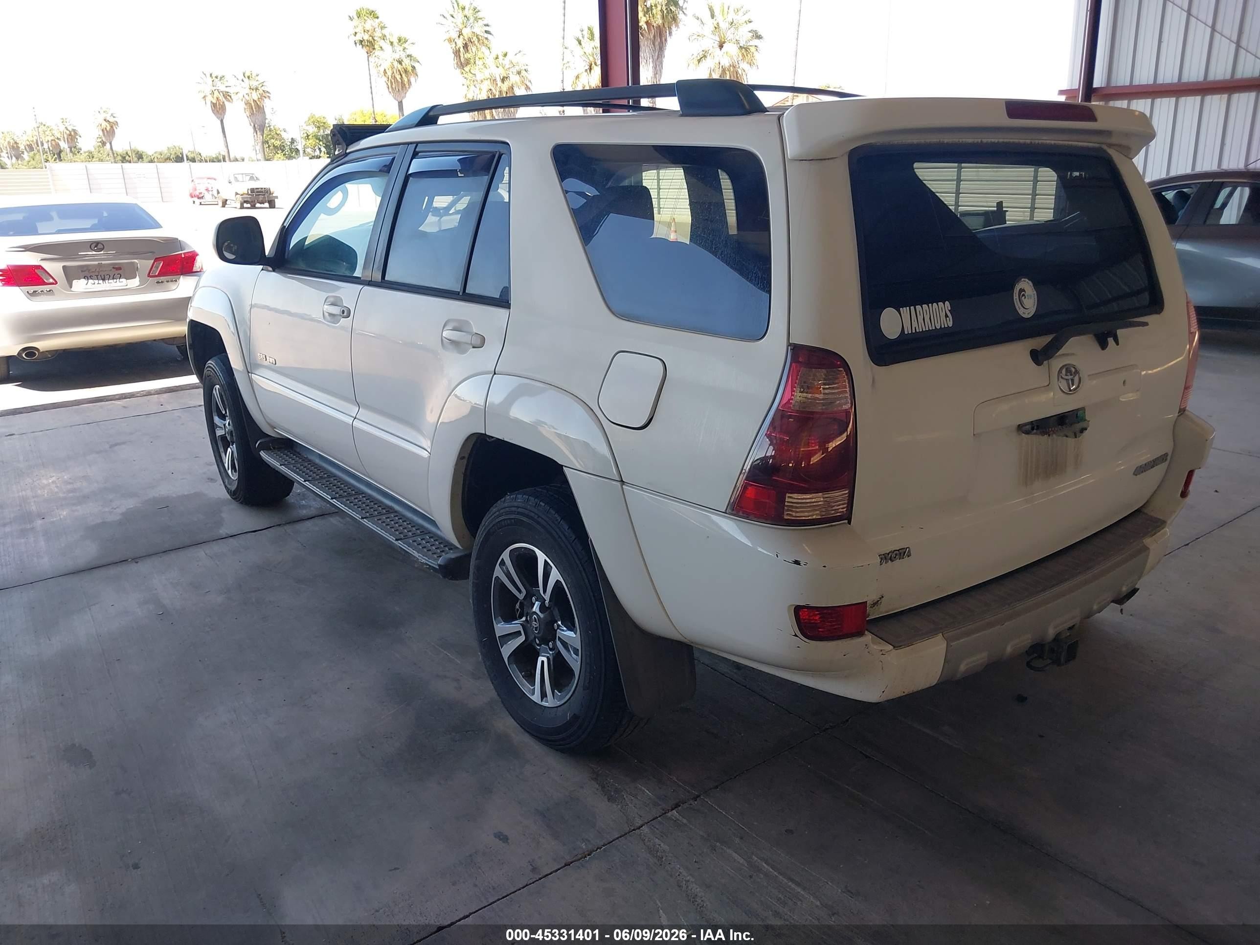 2004 Toyota 4runner Sr5 V6 White vin: JTEBU14R740042968