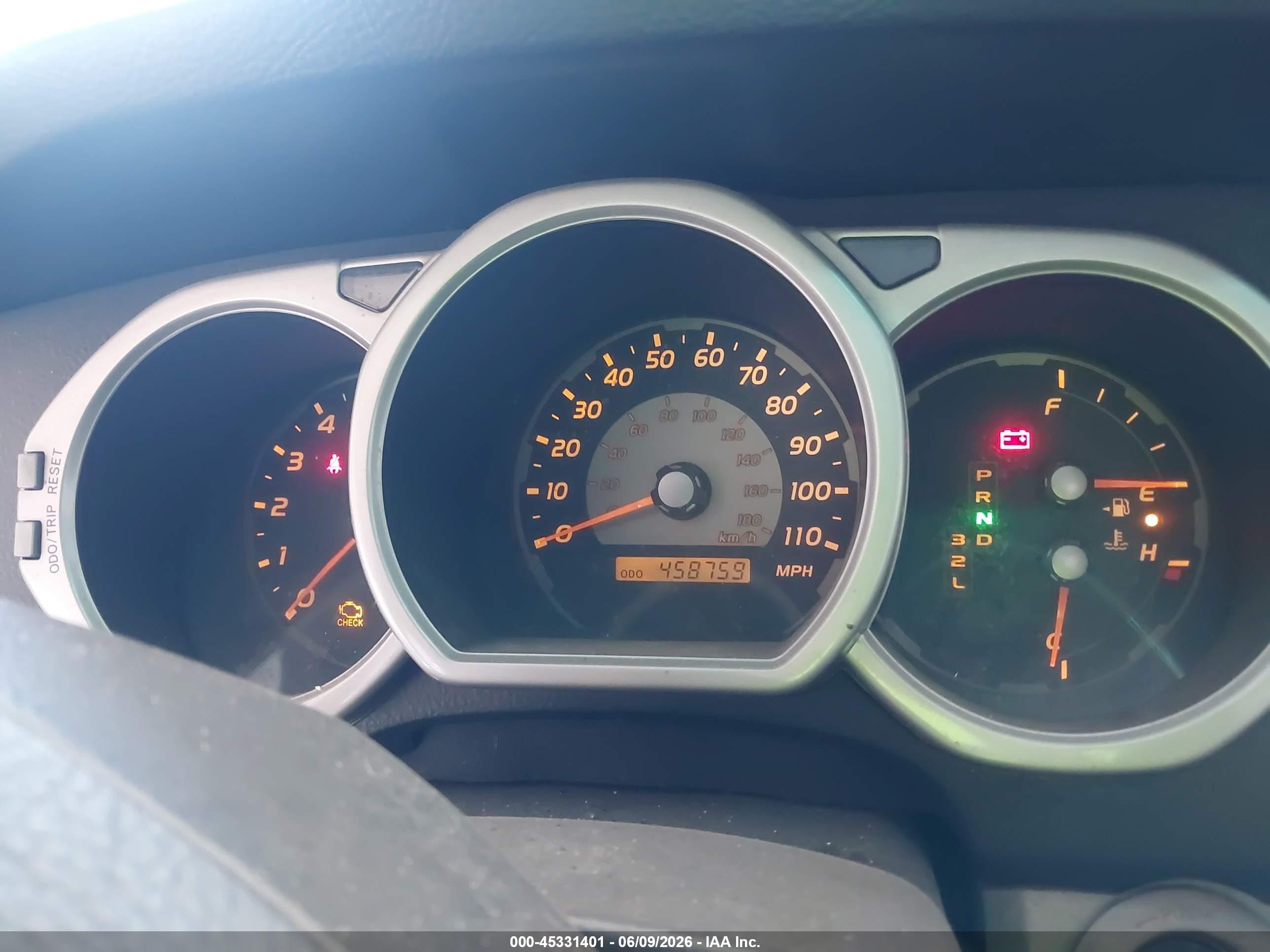 2004 Toyota 4runner Sr5 V6 White vin: JTEBU14R740042968