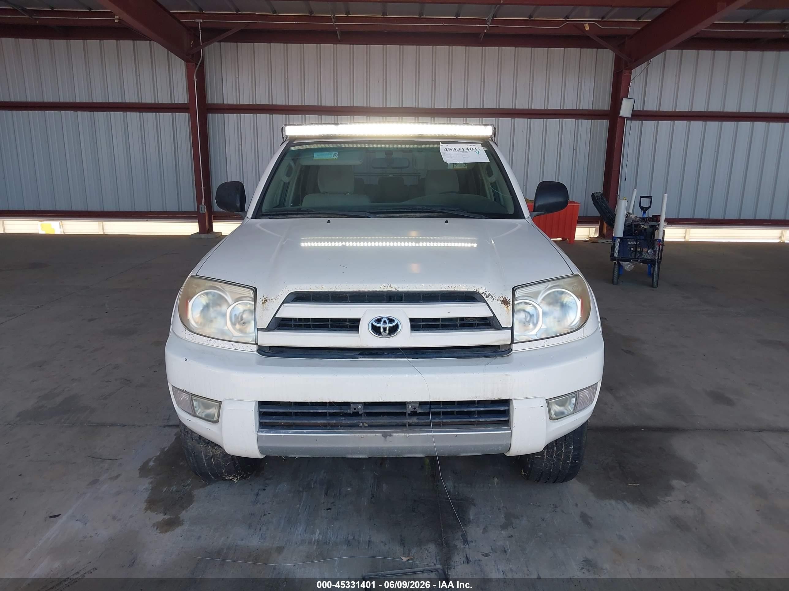 2004 Toyota 4runner Sr5 V6 White vin: JTEBU14R740042968