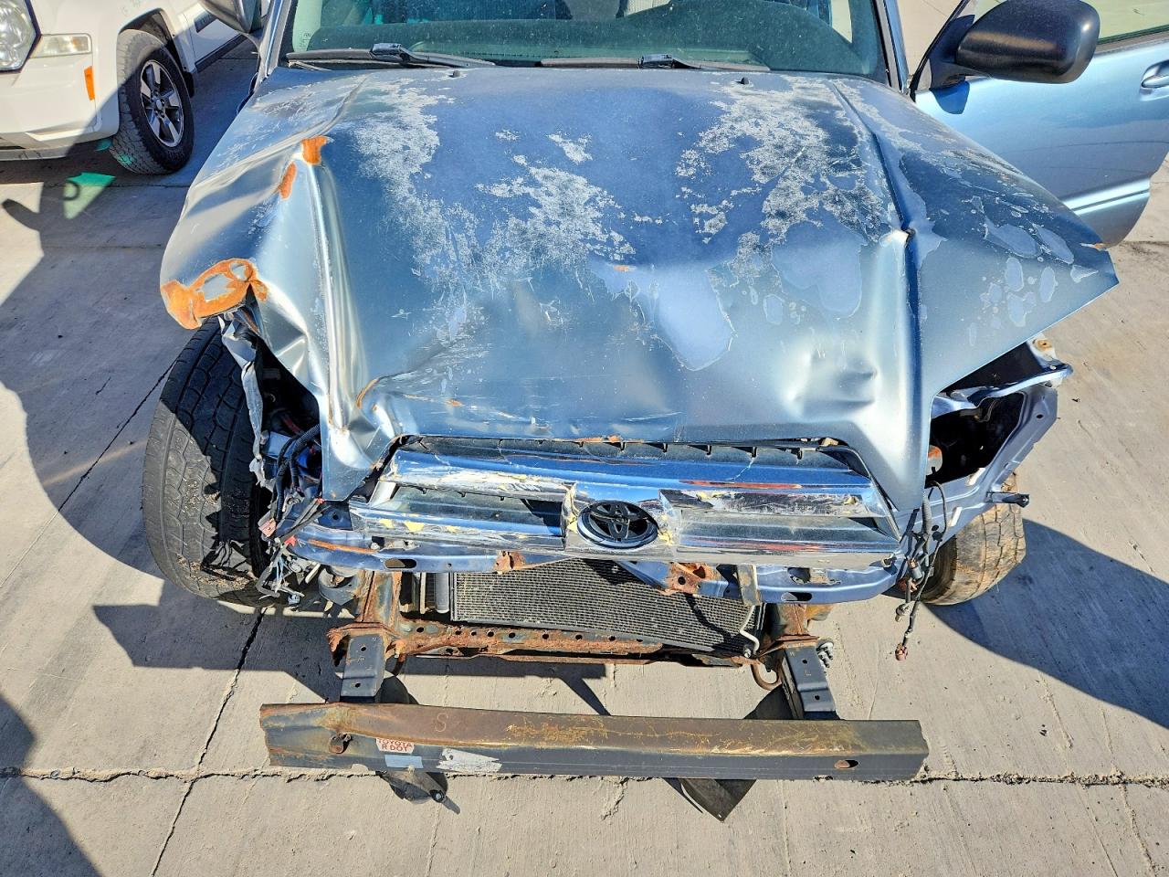 2004 Toyota 4runner Sr5 Синий vin: JTEBU14R740044249