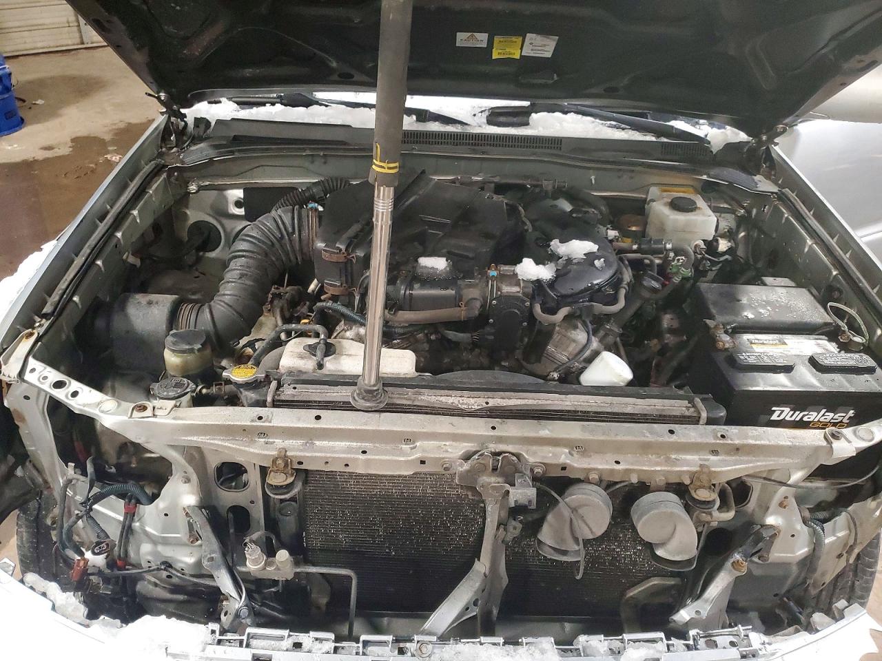 2004 Toyota 4runner Sport Edition Silver vin: JTEBU14R740051170