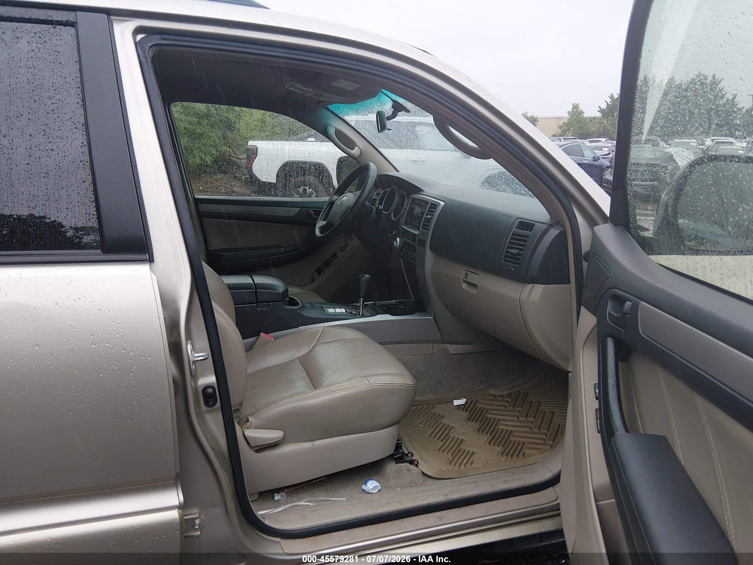 2004 Toyota 4runner Sr5 V6 Золотой vin: JTEBU14R740054151