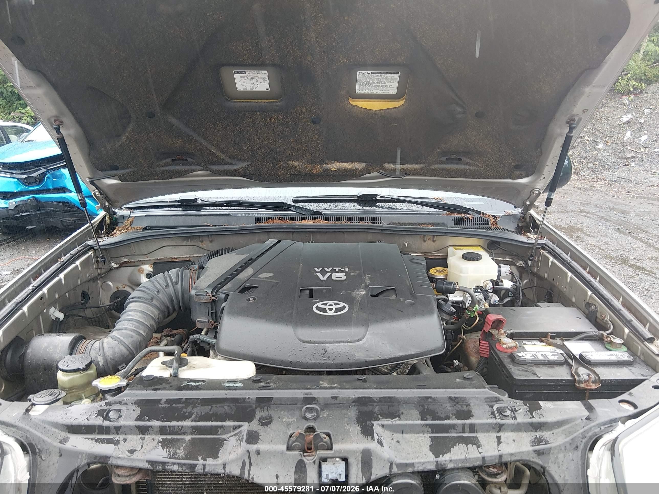 2004 Toyota 4runner Sr5 V6 Золотой vin: JTEBU14R740054151