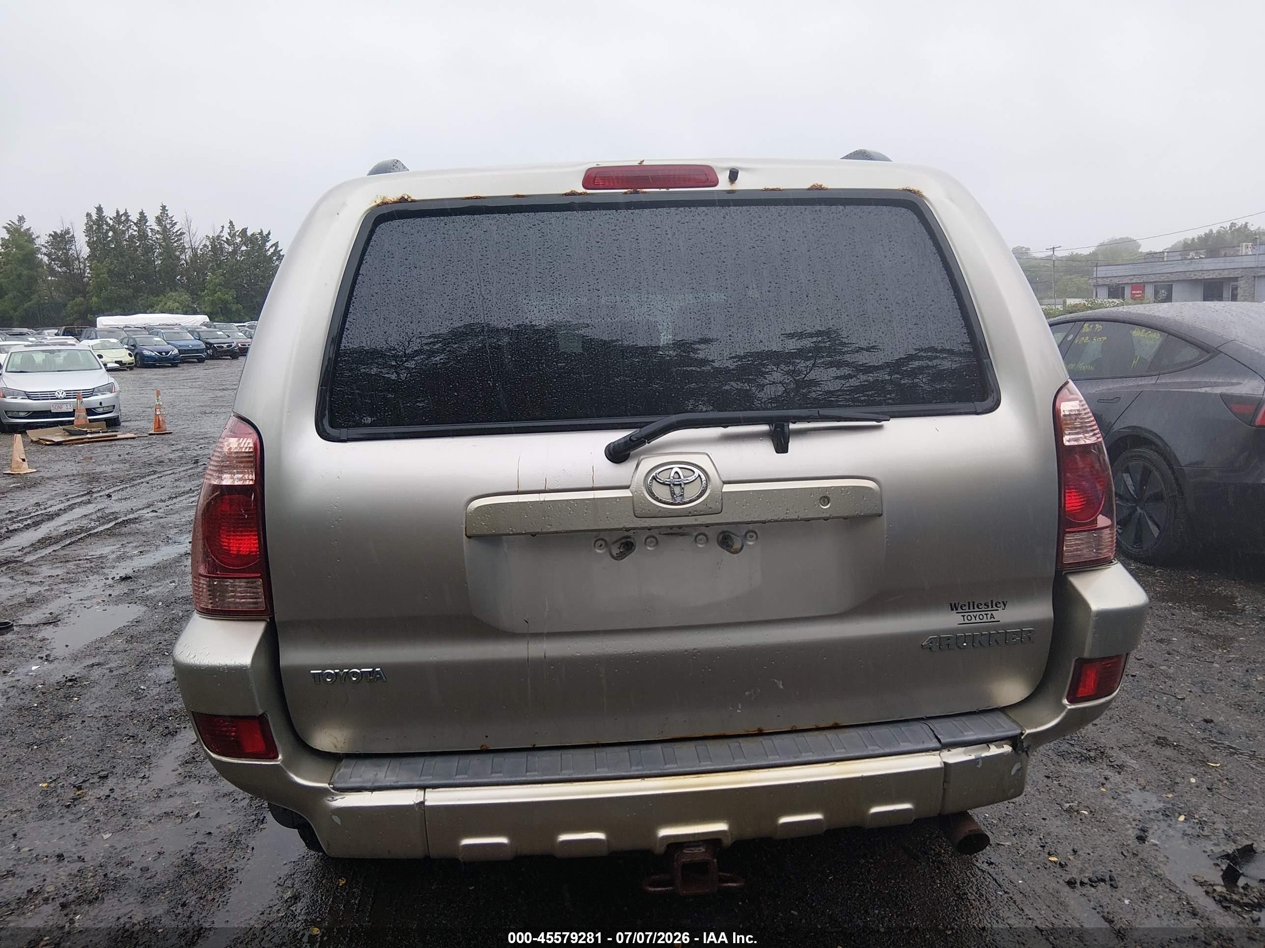 2004 Toyota 4runner Sr5 V6 Золотой vin: JTEBU14R740054151
