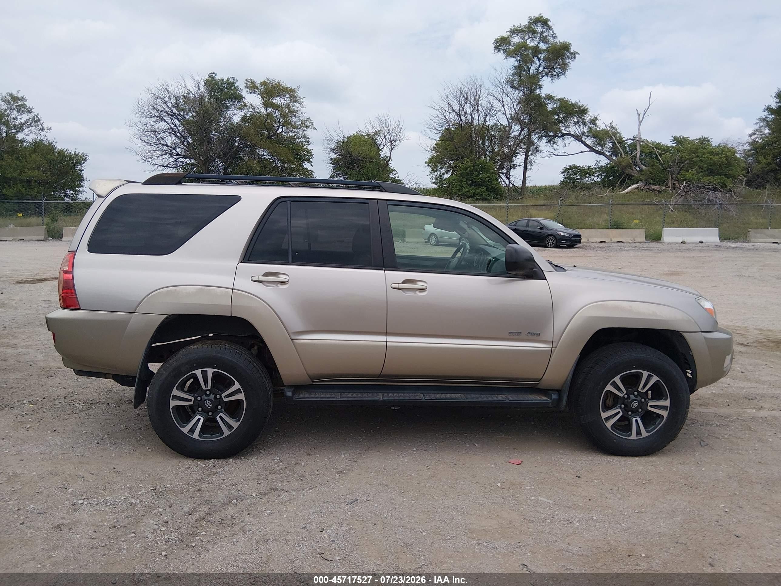 2004 Toyota 4runner Sr5 V6 Beige vin: JTEBU14R740054179