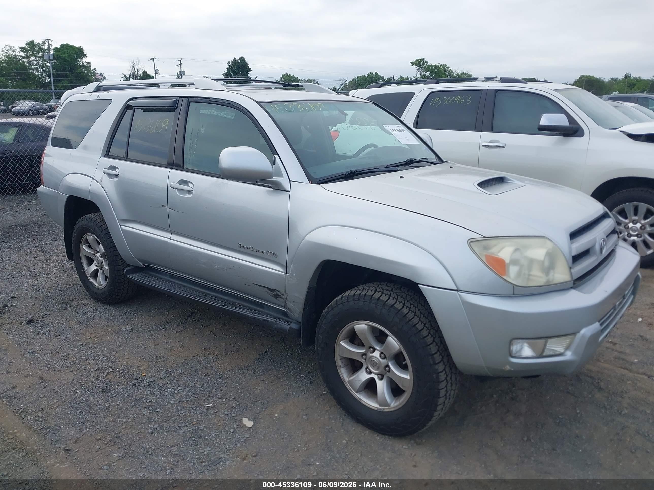 2005 Toyota 4runner Sr5 Sport V6 Silver vin: JTEBU14R750063272