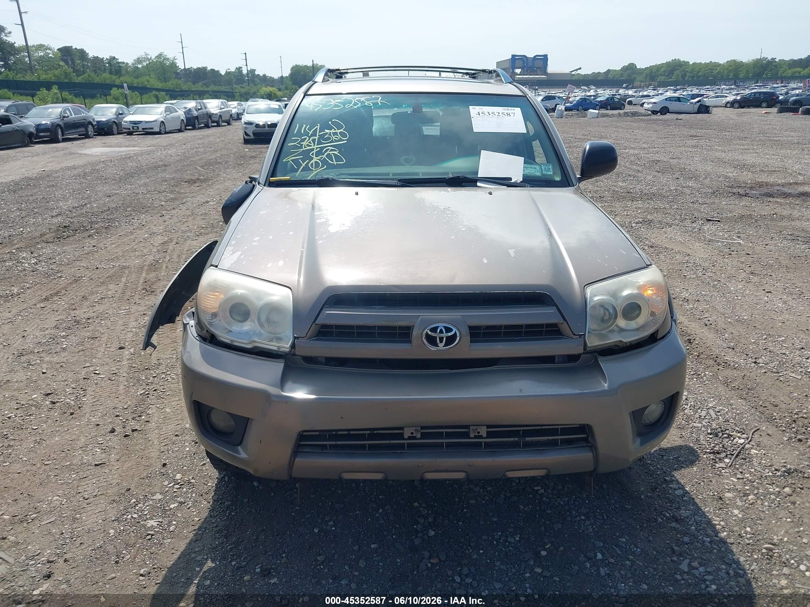2006 Toyota 4runner Sr5 Beige vin: JTEBU14R760095026