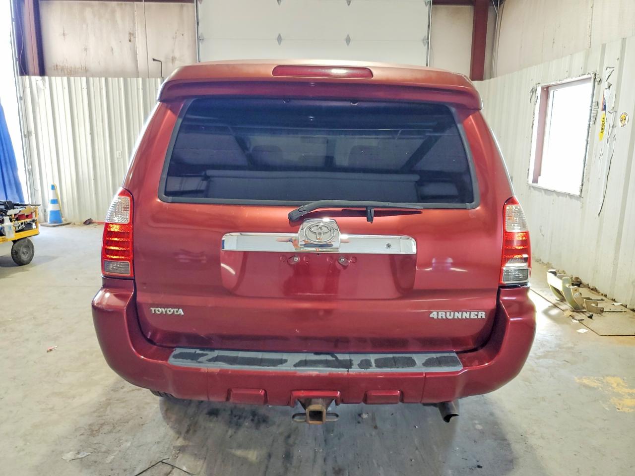 2006 Toyota 4runner Sr5 Red vin: JTEBU14R768064022
