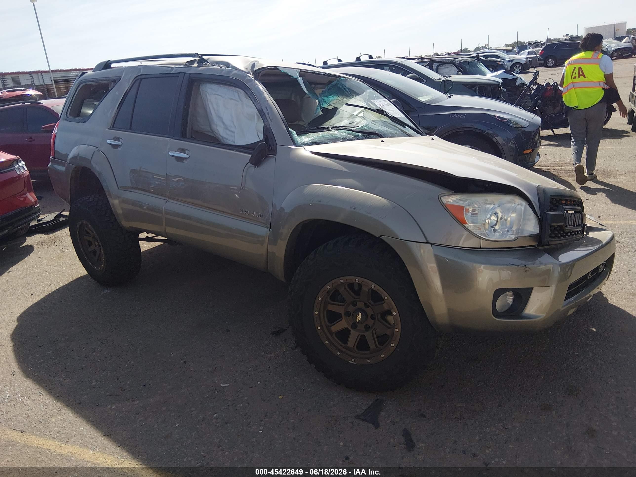 2007 Toyota 4runner Sr5 Gold vin: JTEBU14R770115518