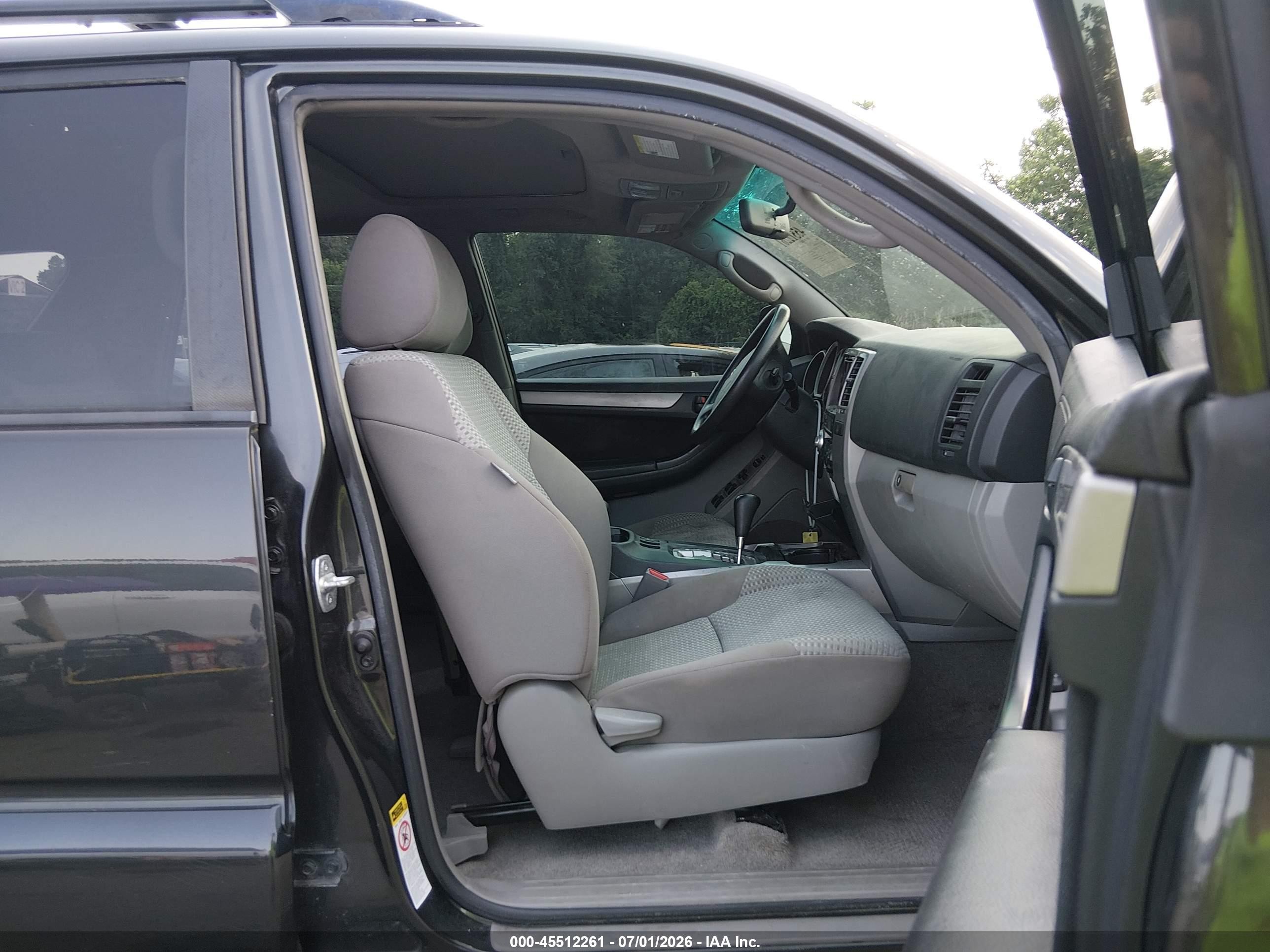 2007 Toyota 4runner Sr5 V6 Black vin: JTEBU14R770124042