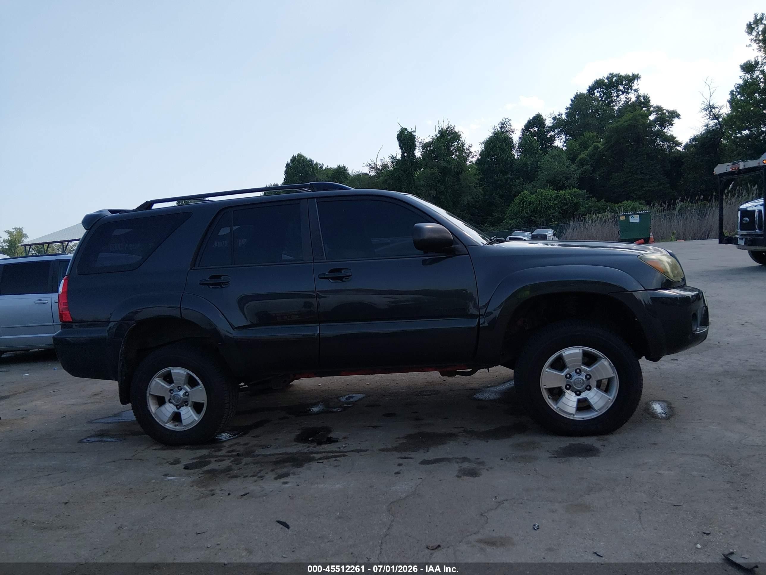 2007 Toyota 4runner Sr5 V6 Black vin: JTEBU14R770124042