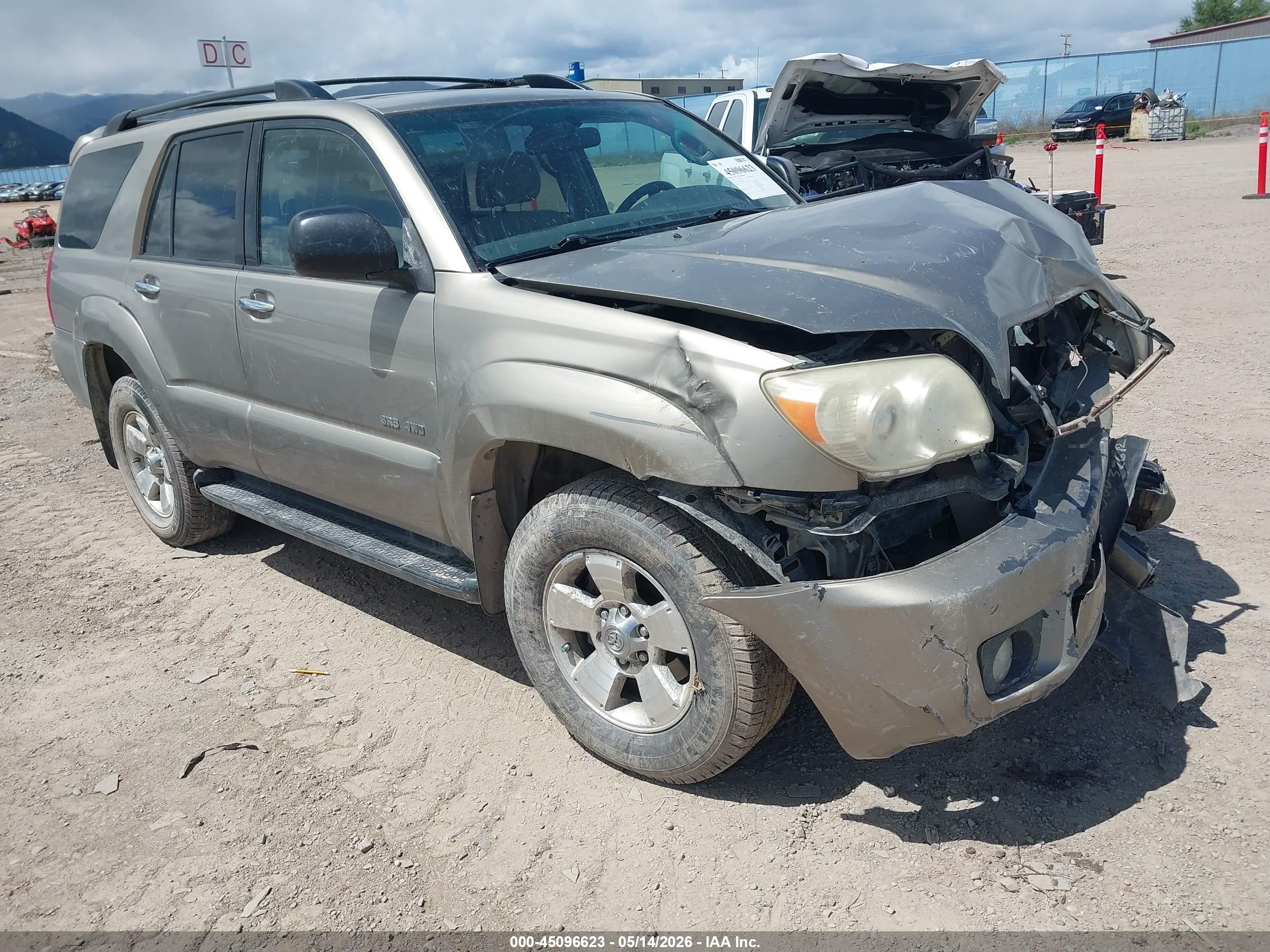 2007 Toyota 4runner Sr5 V6 Silver vin: JTEBU14R770127619