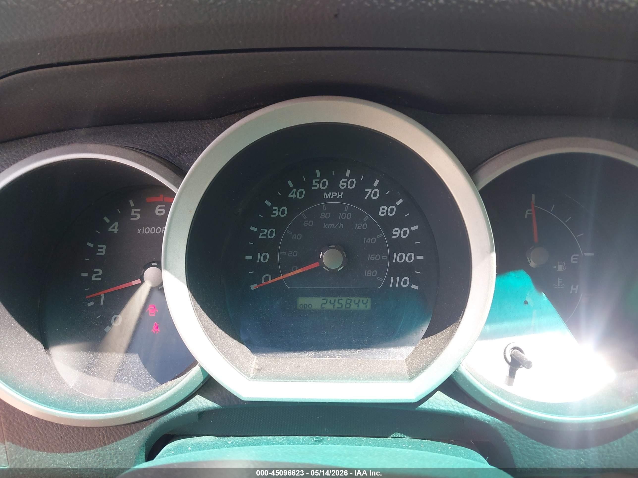 2007 Toyota 4runner Sr5 V6 Silver vin: JTEBU14R770127619