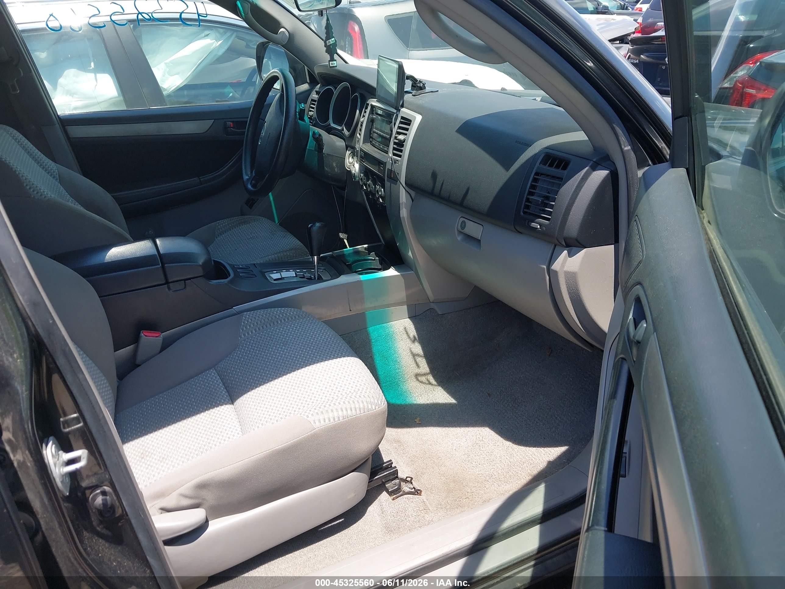 2007 Toyota 4runner Sr5 V6 Черный vin: JTEBU14R778106139