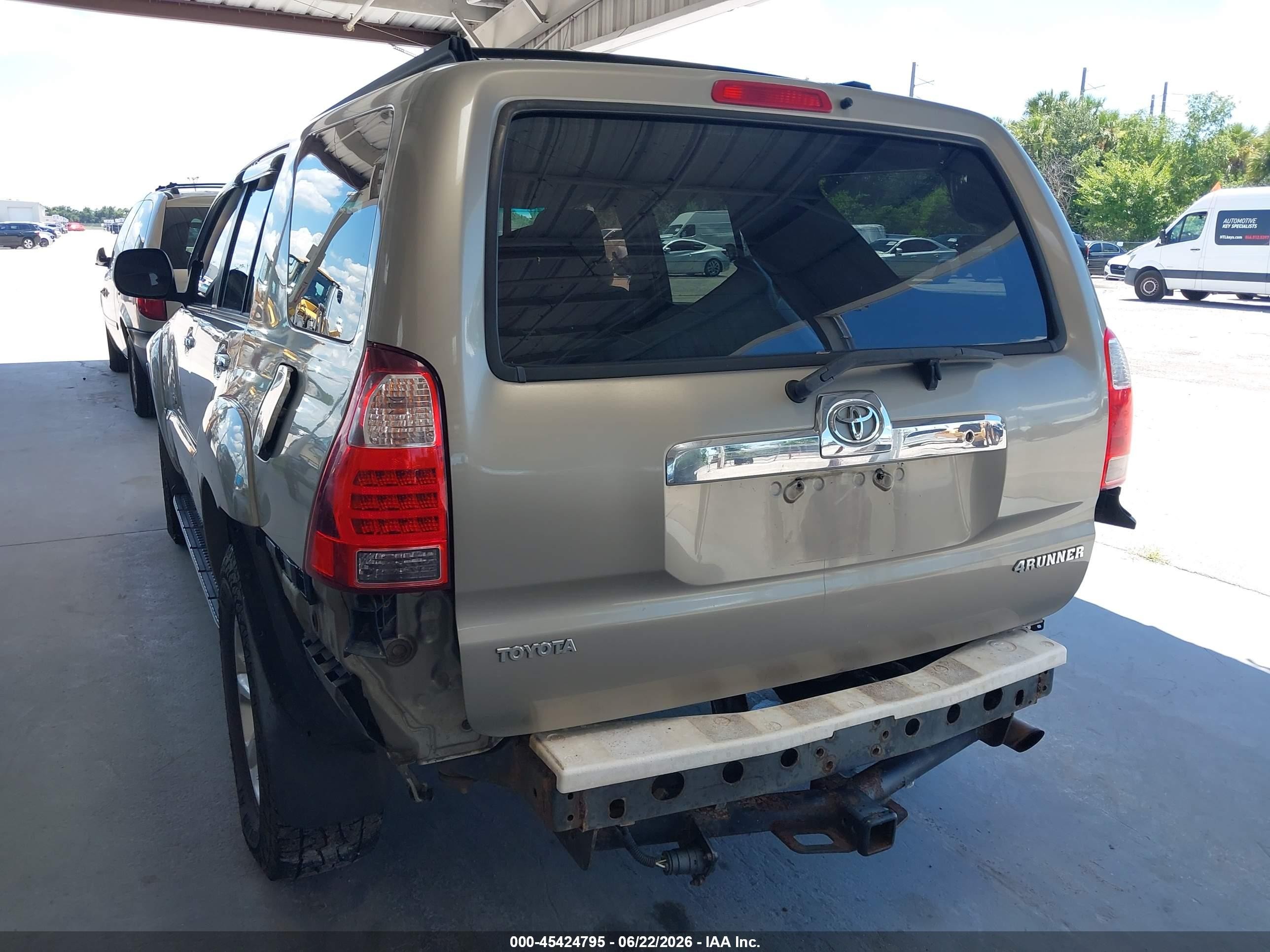2008 Toyota 4runner Sr5 V6 Beige vin: JTEBU14R78K005350