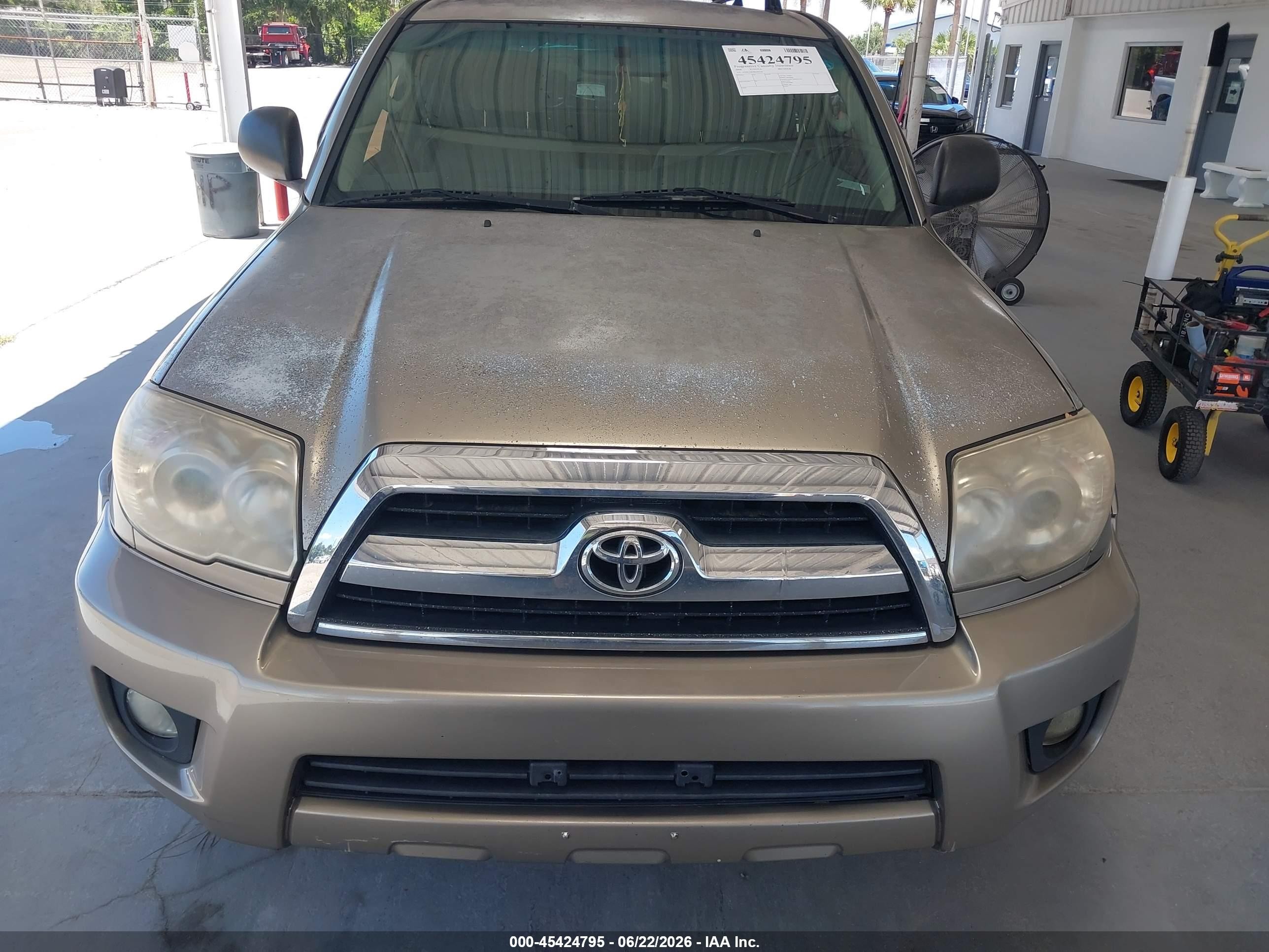 2008 Toyota 4runner Sr5 V6 Beige vin: JTEBU14R78K005350